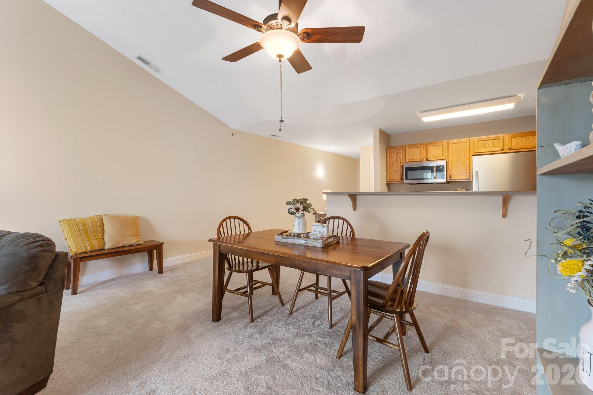 Fox Glen - Residential