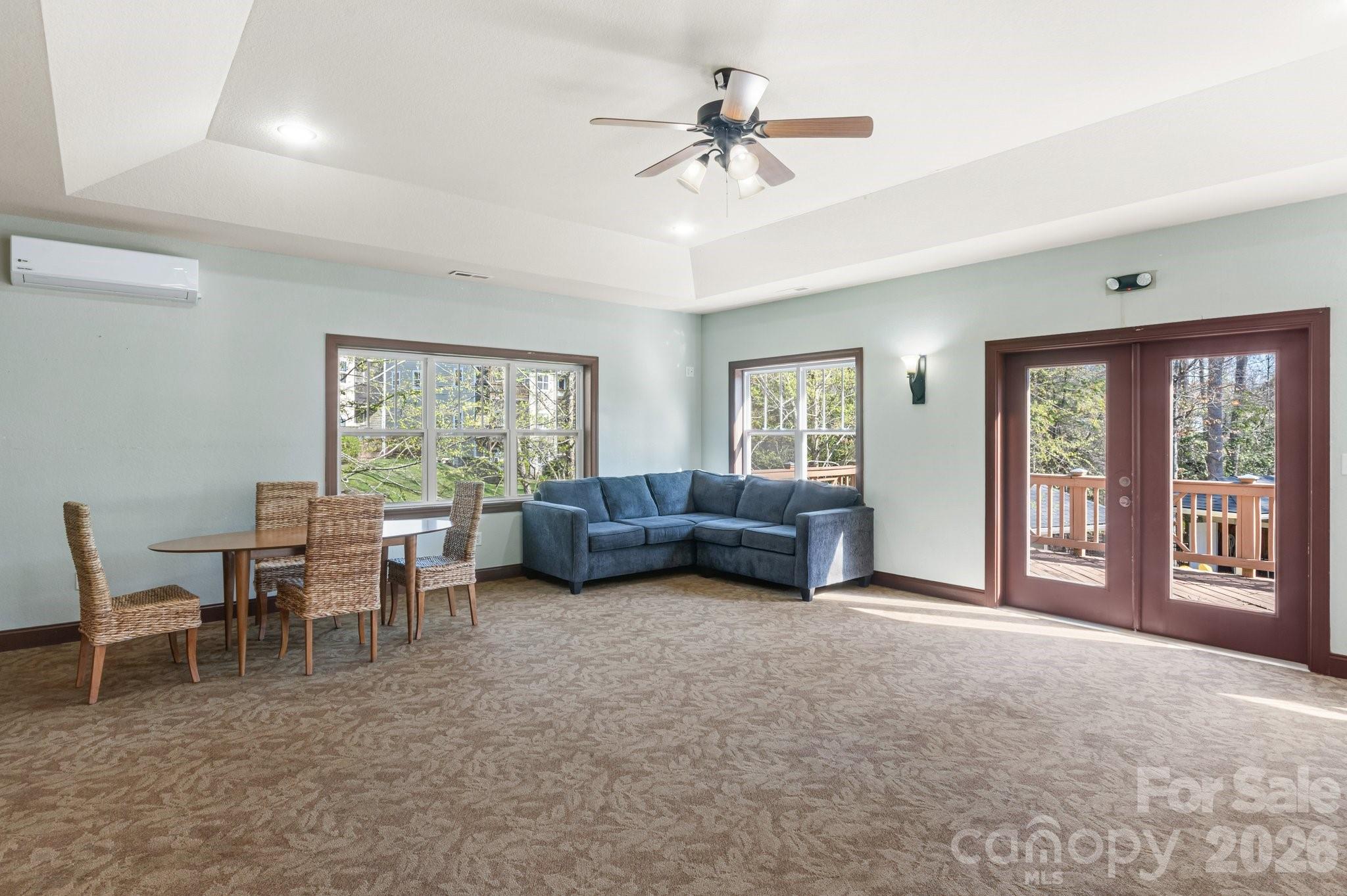 Fox Glen - Residential