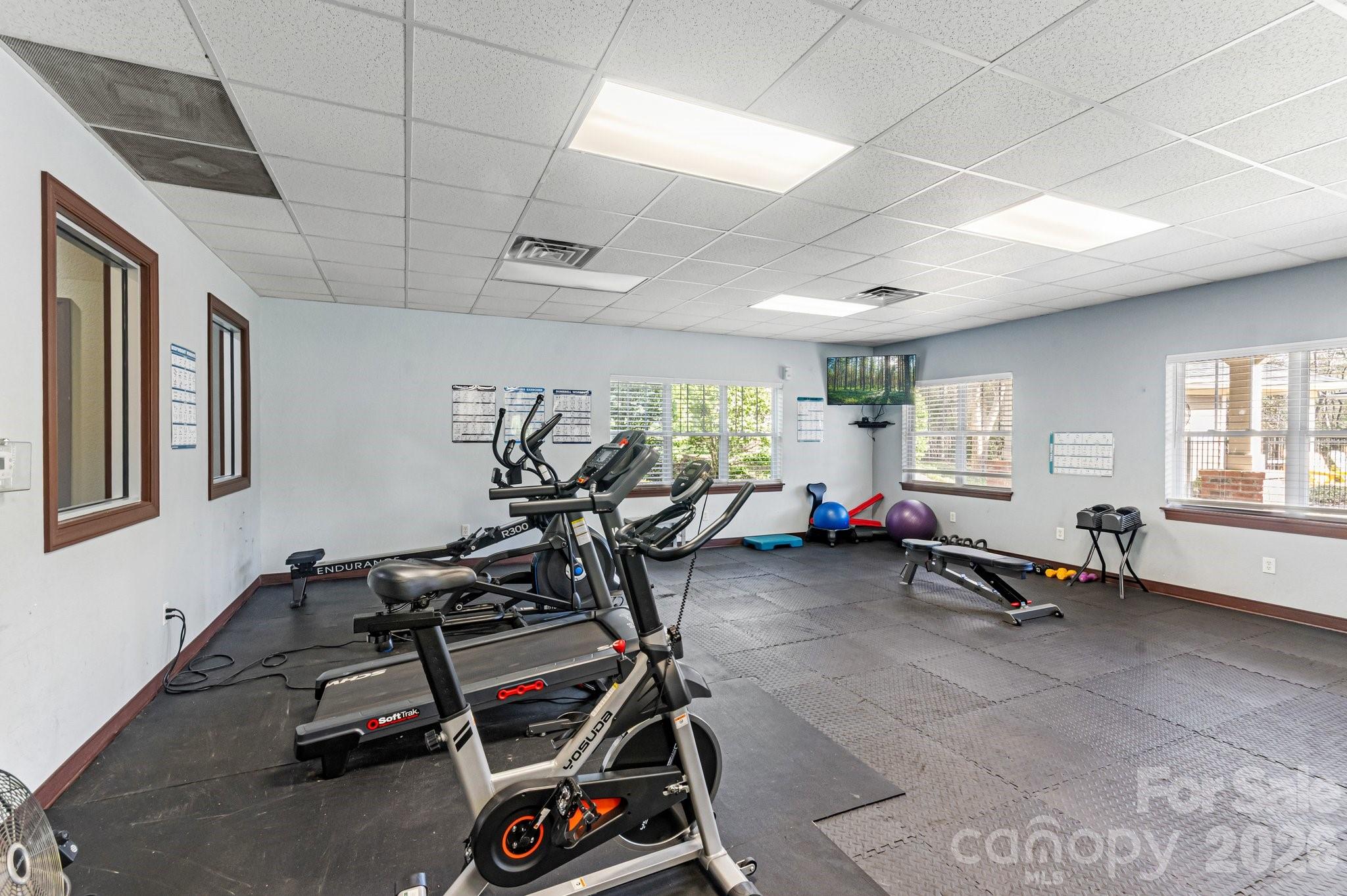 Fox Glen - Residential