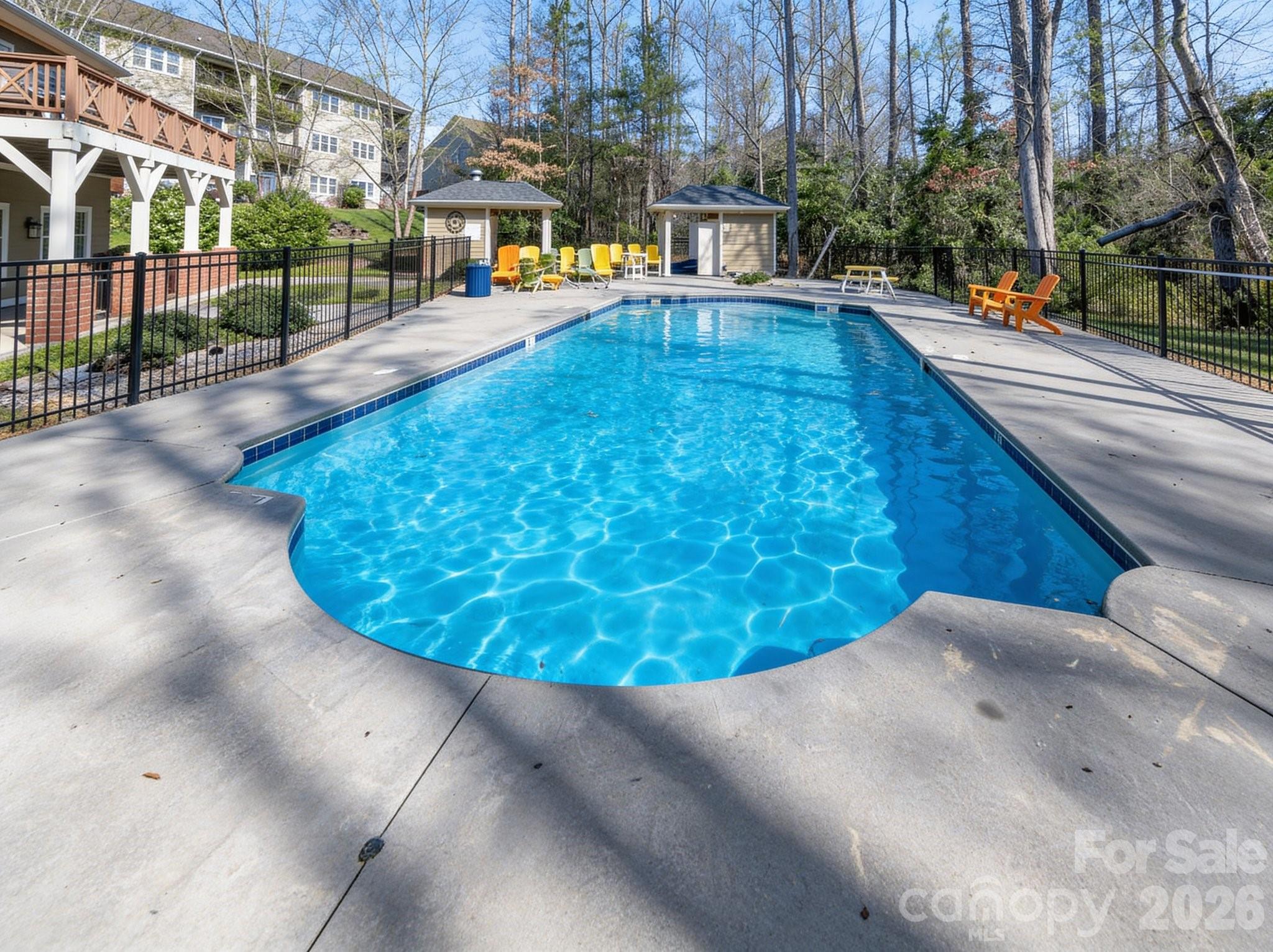 Fox Glen - Residential