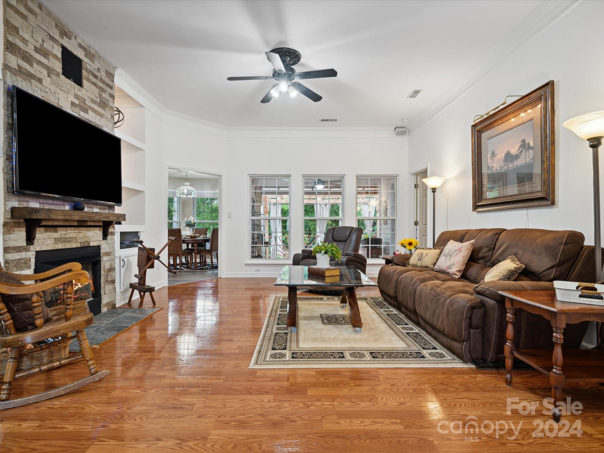 Colonial Village - Residential