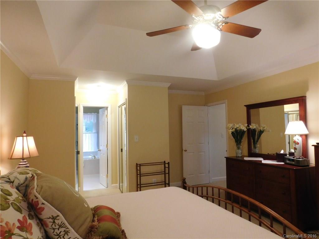 Hampton Green - Residential