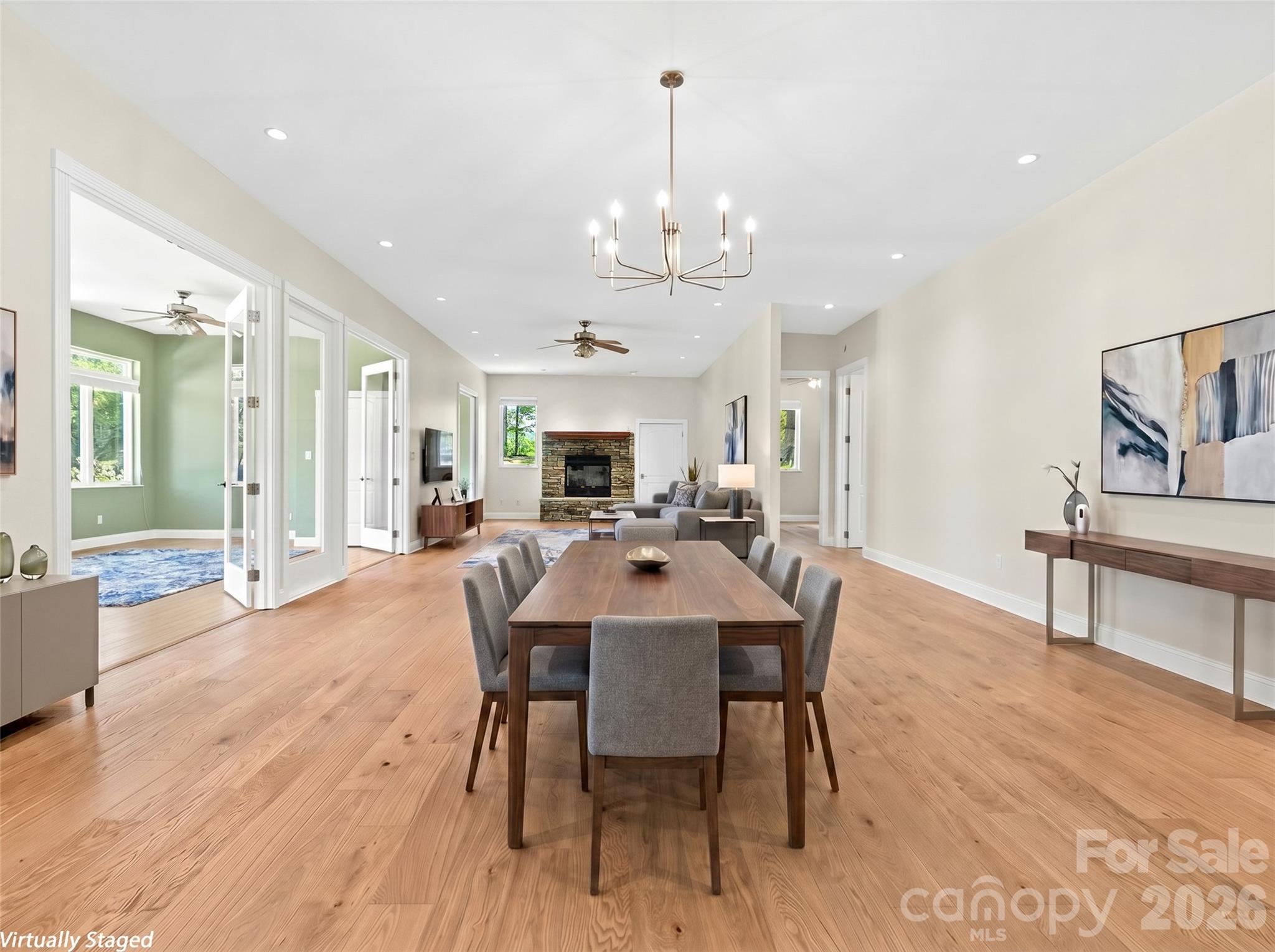 Laurel Woods - Residential