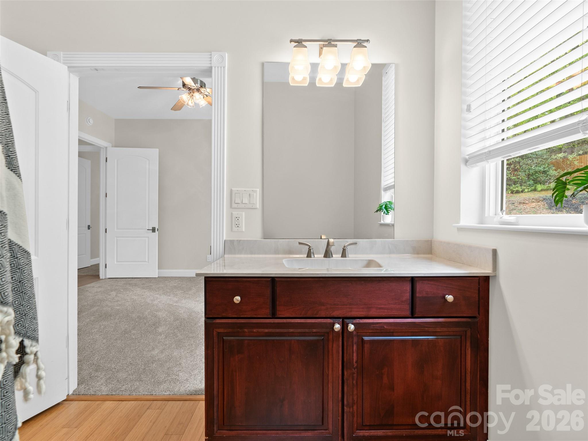 Laurel Woods - Residential