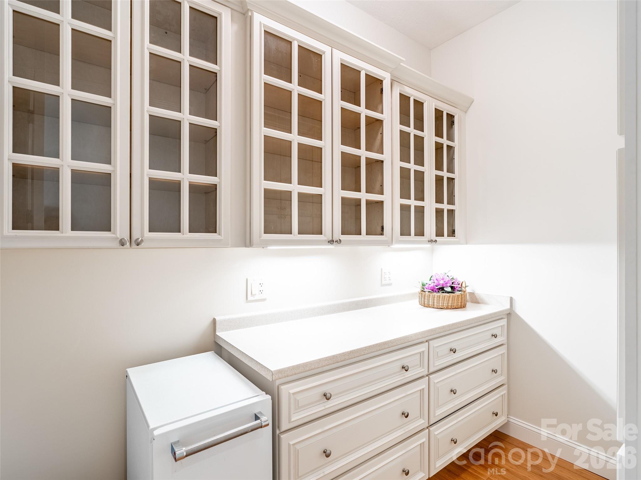 Laurel Woods - Residential