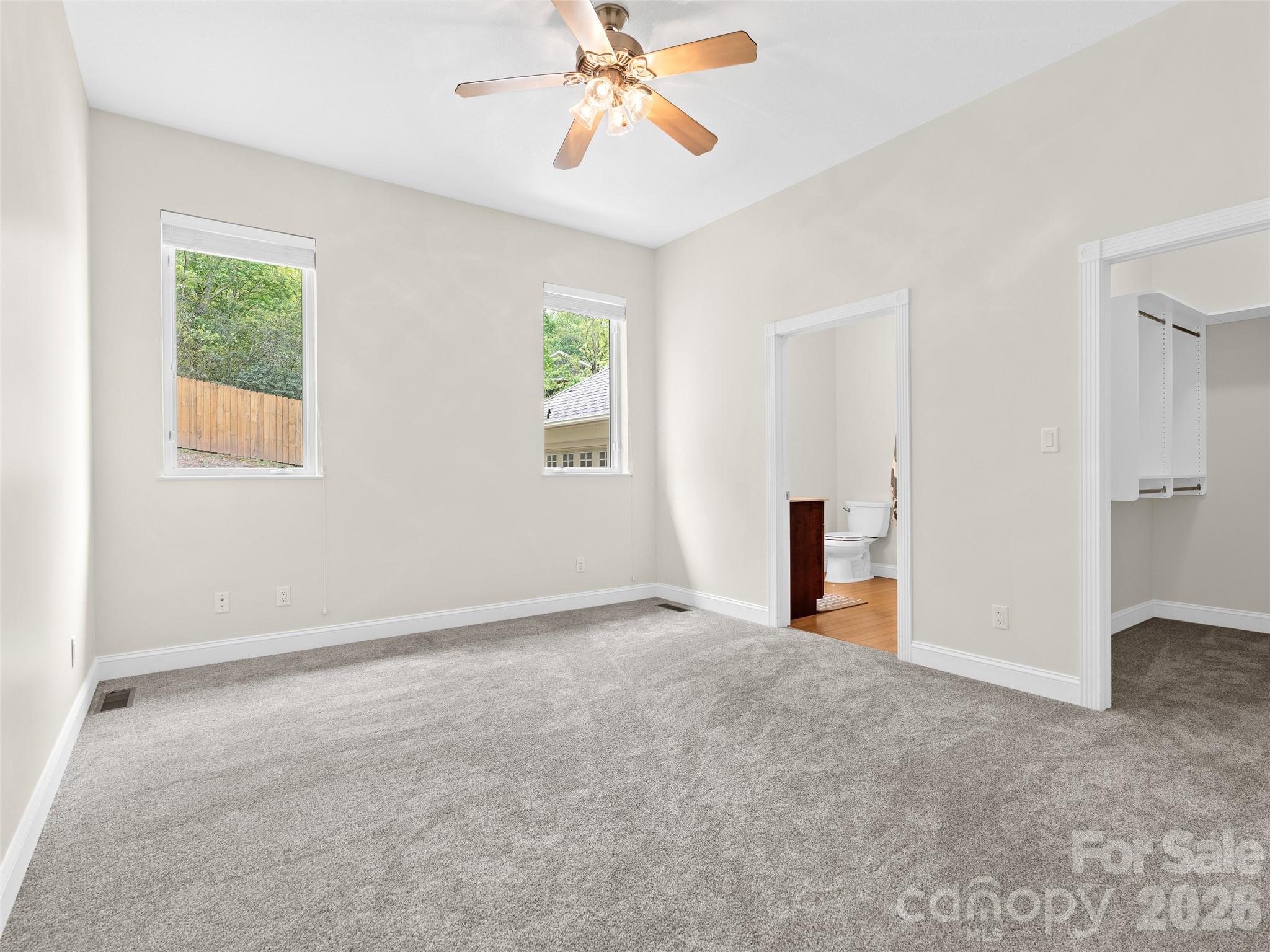 Laurel Woods - Residential