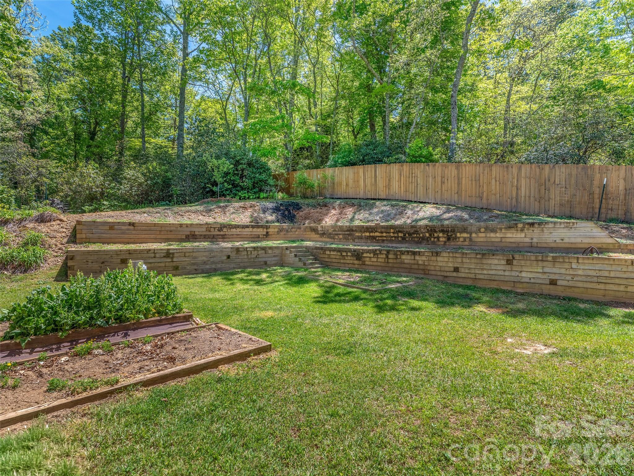 Laurel Woods - Residential