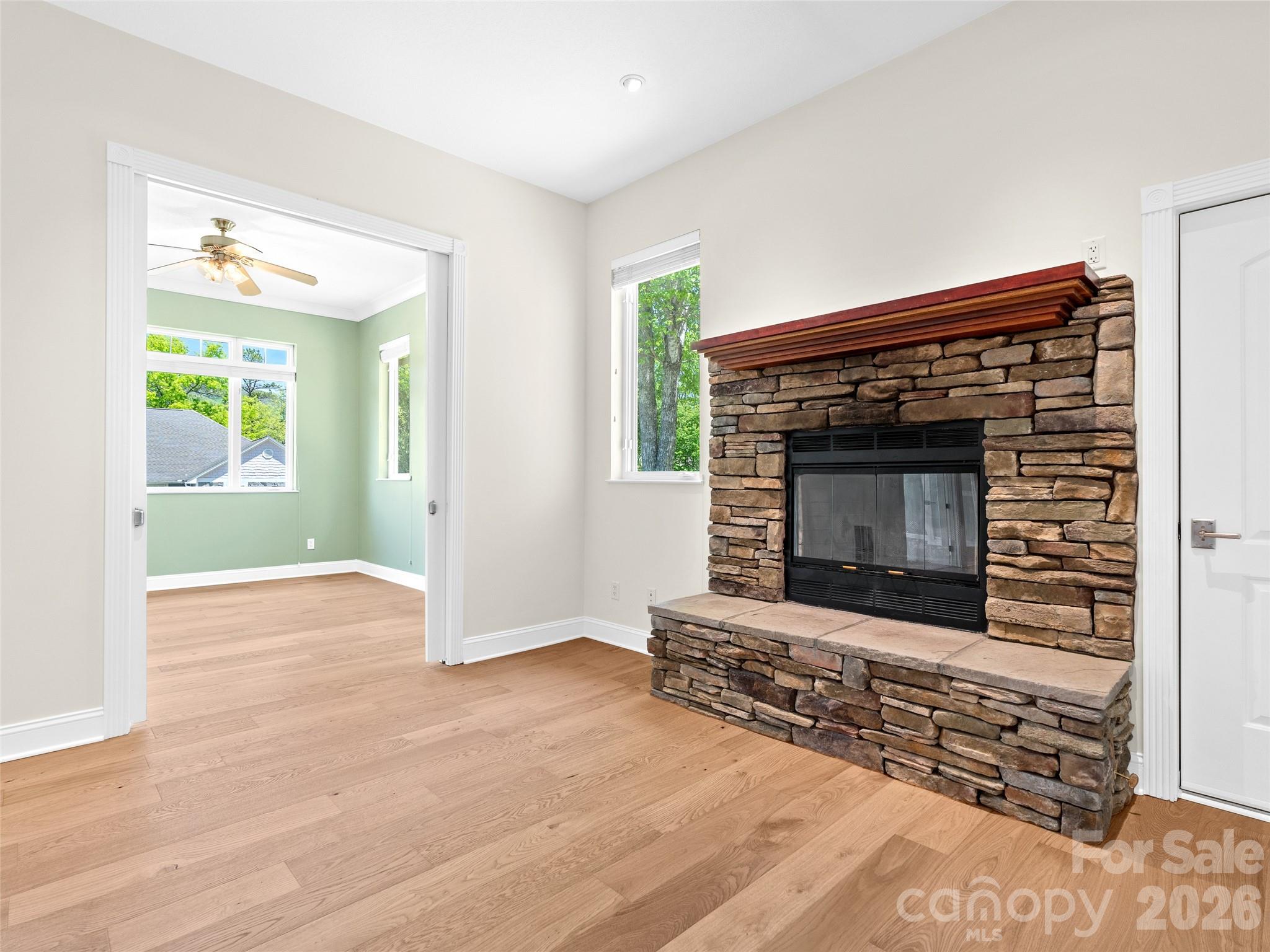 Laurel Woods - Residential