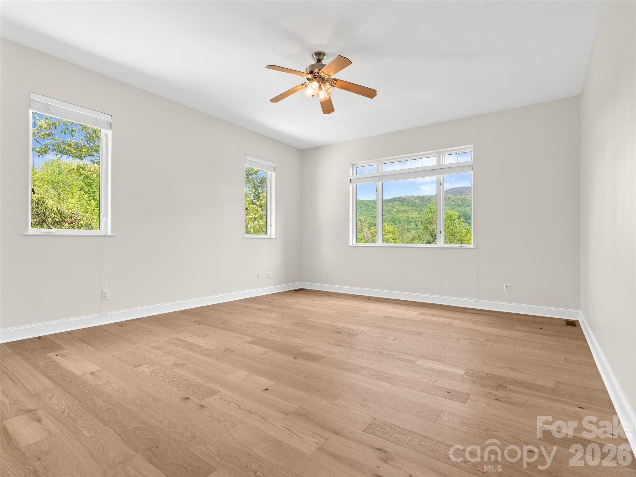 Laurel Woods - Residential