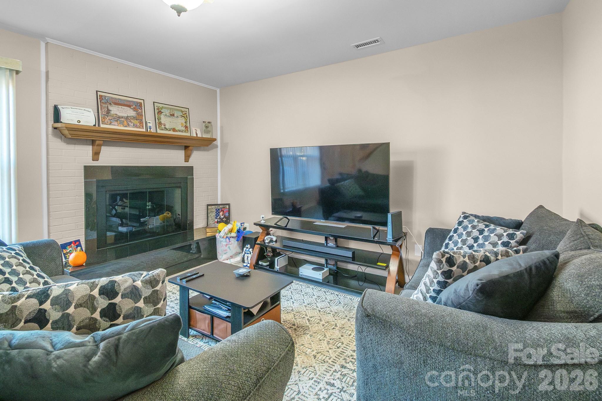 Brookside Townhouses - Residential