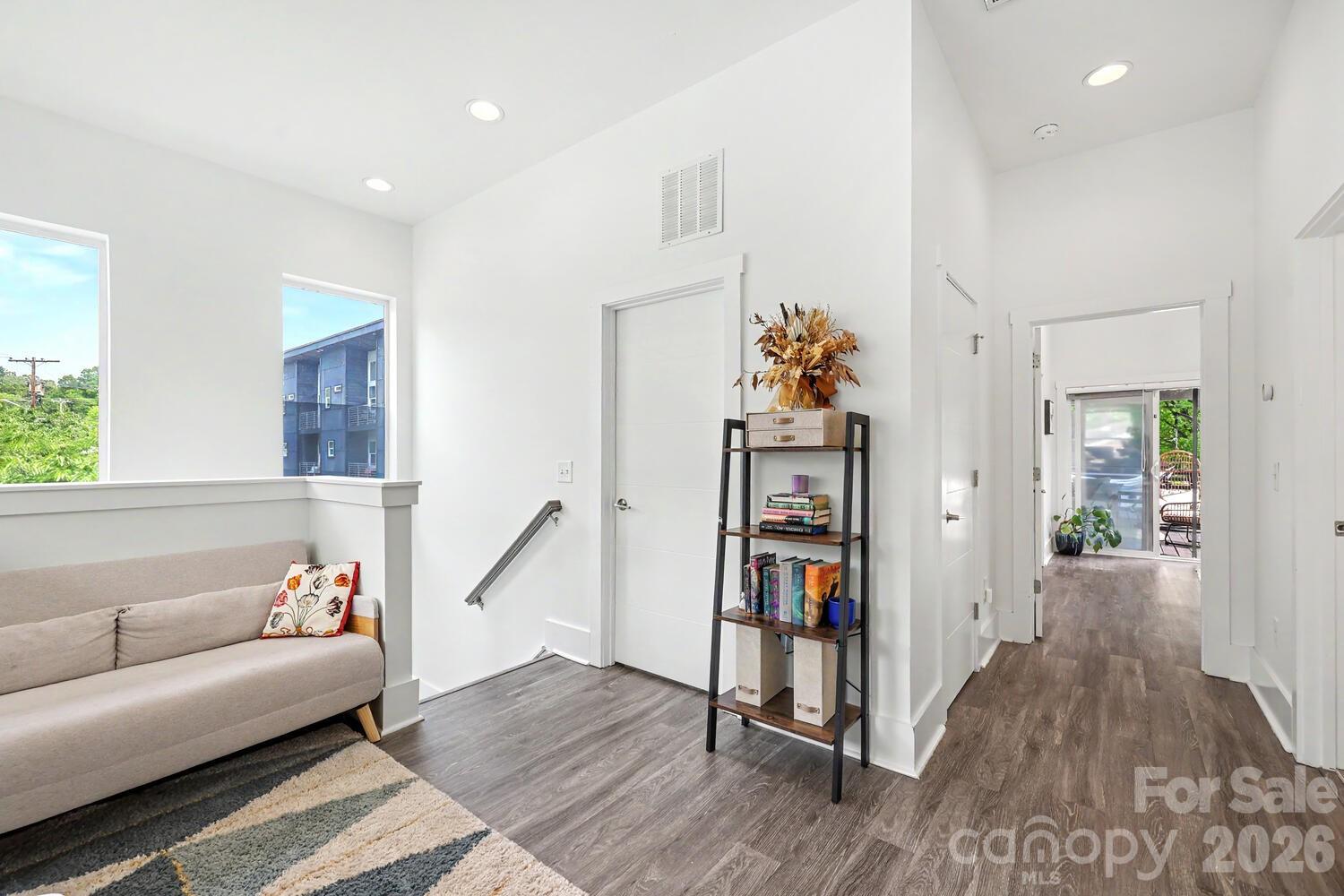 Sunnyside - Residential