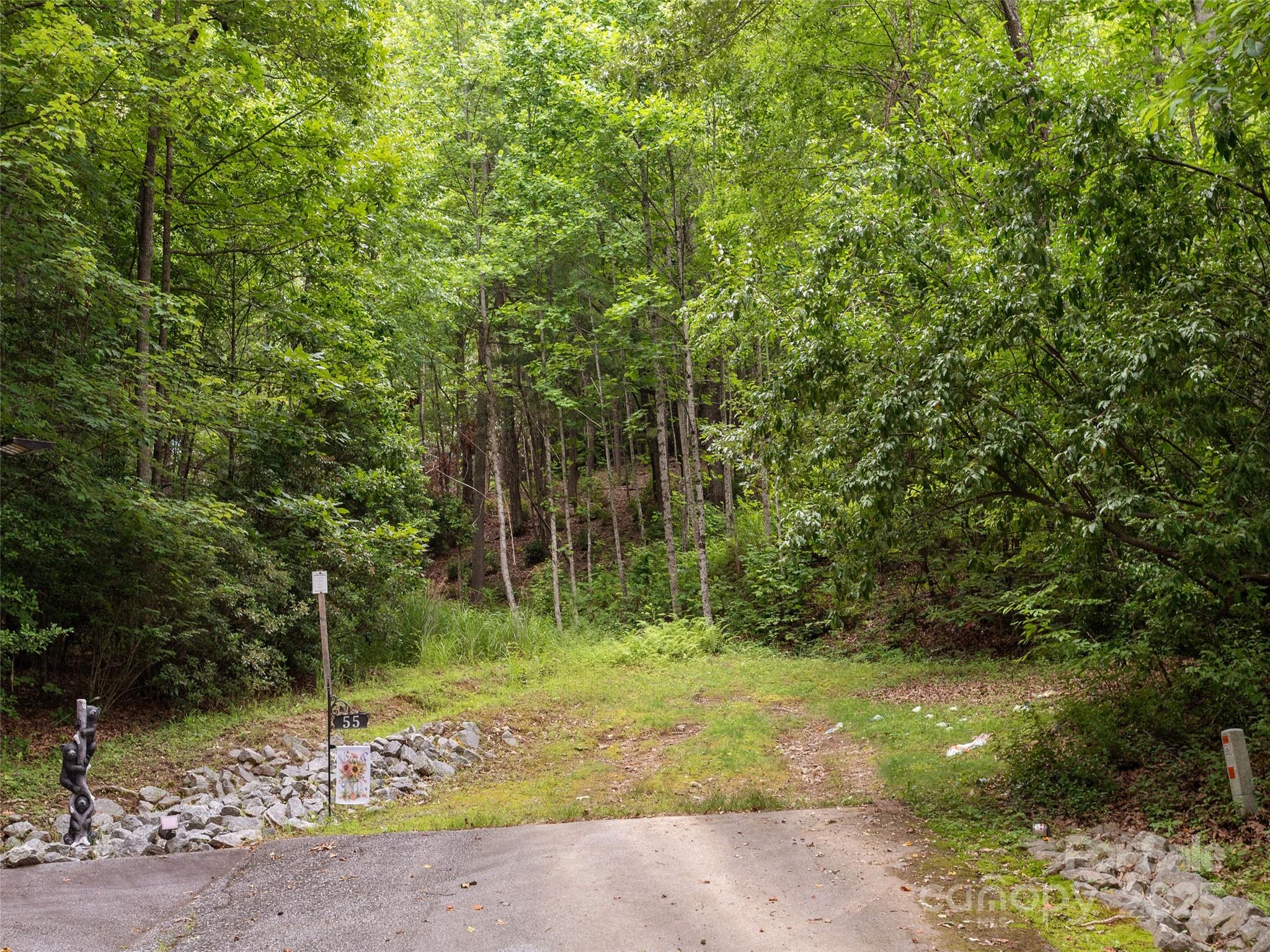 99999 Locust Knoll Lane