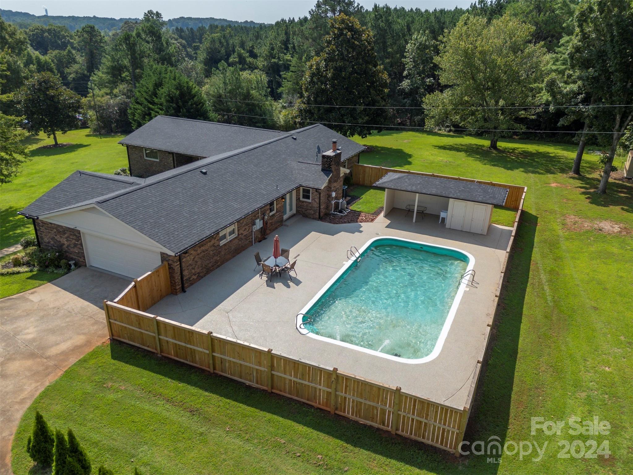 147 Tara Place