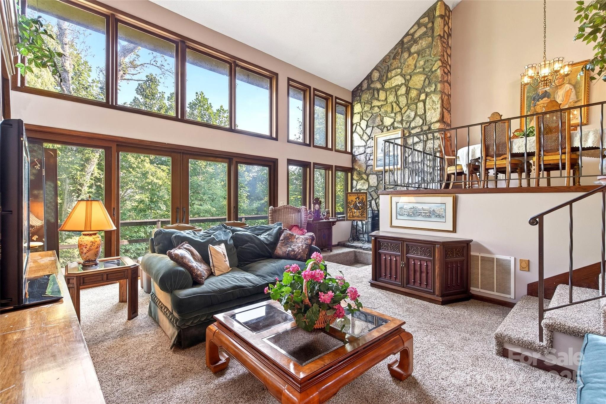 415 Reel Hollow Road