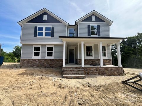 Single Family Residence in Huntersville NC 14431 Autumncrest Road.jpg