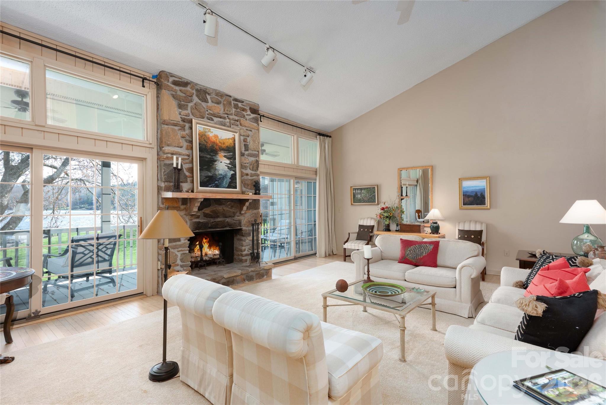 Lake Toxaway Estates - Residential