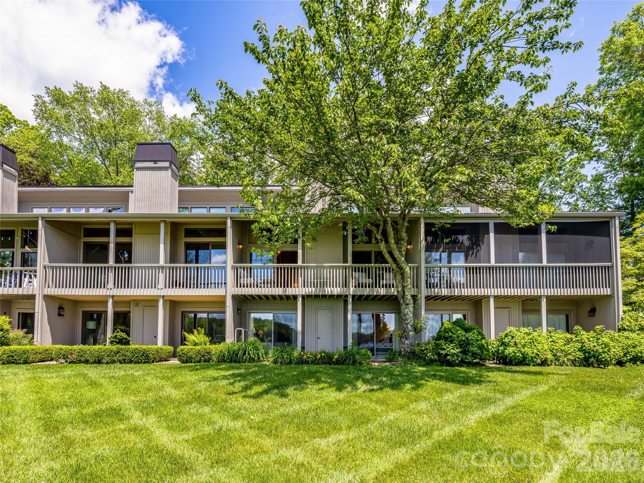 Lake Toxaway Estates - Residential