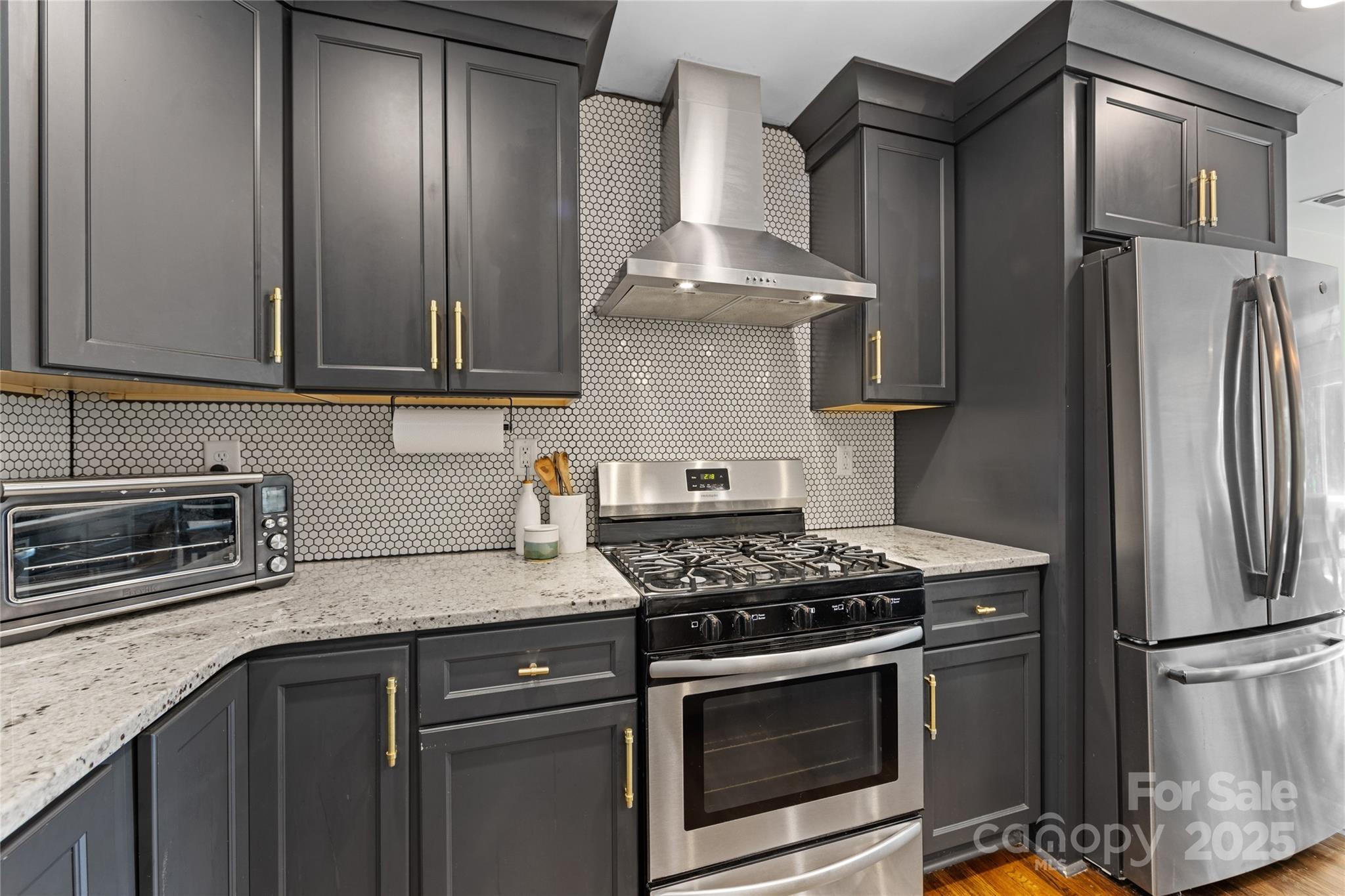 Country Club Heights - Residential