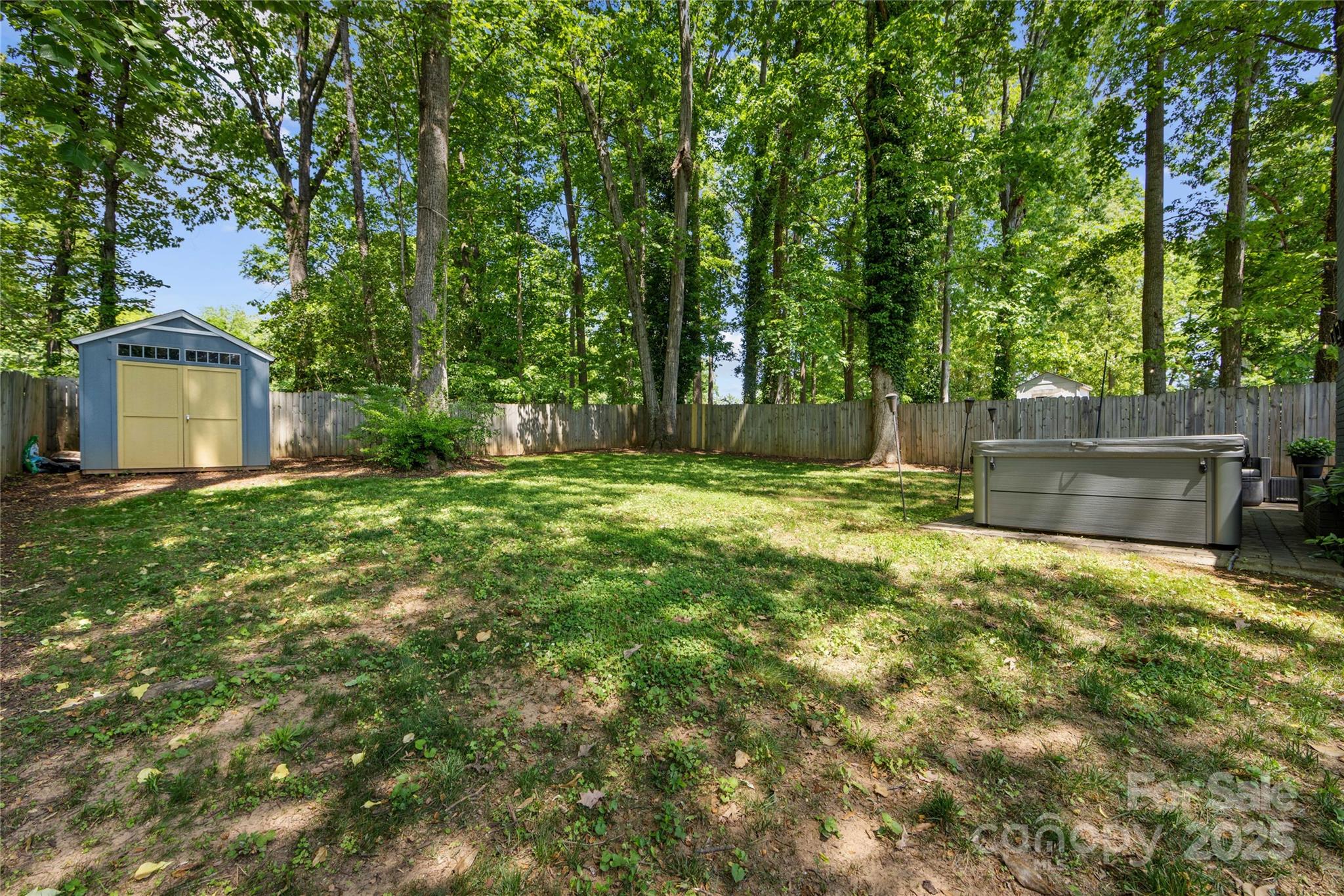 Country Club Heights - Residential