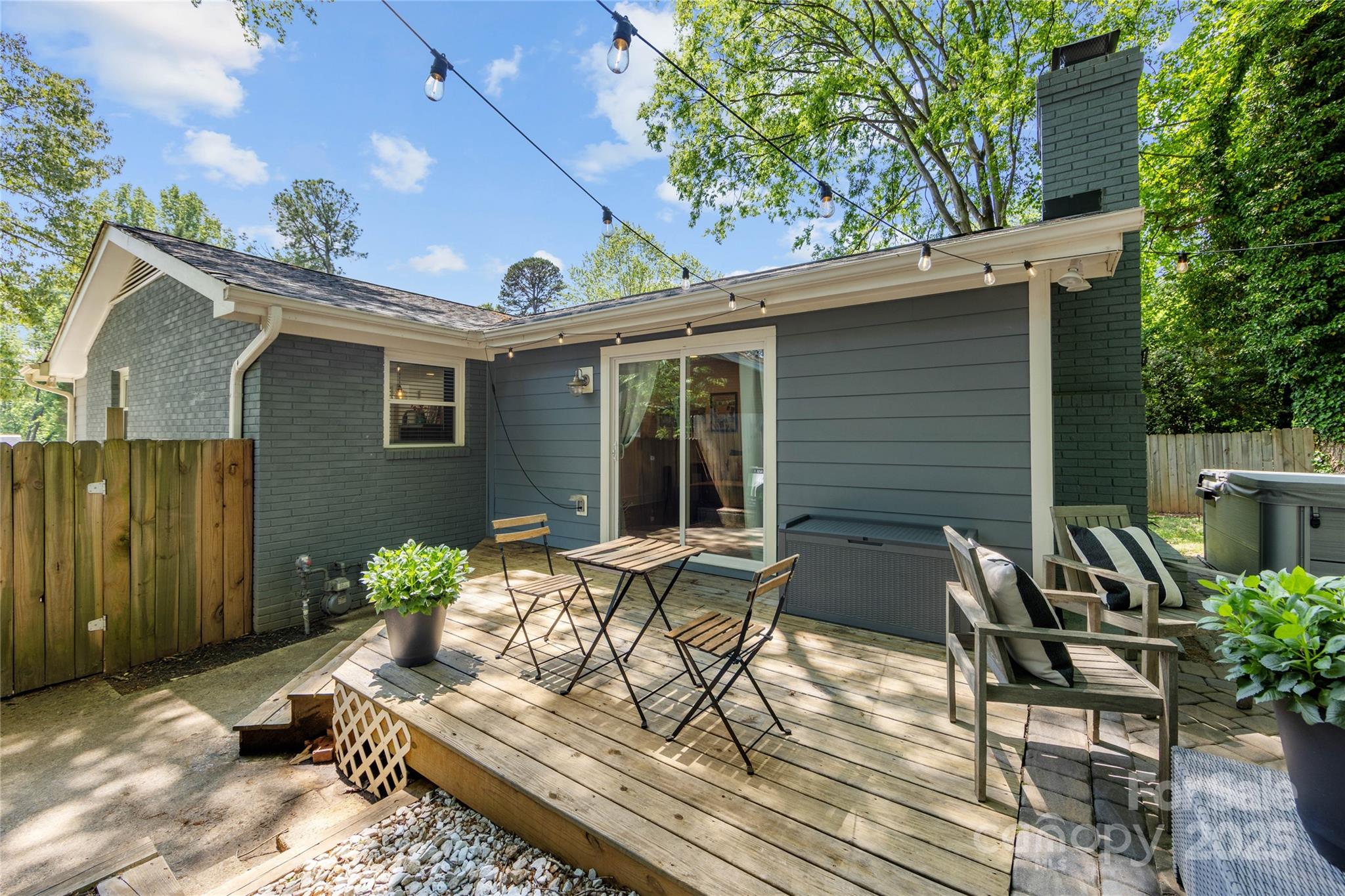 Country Club Heights - Residential