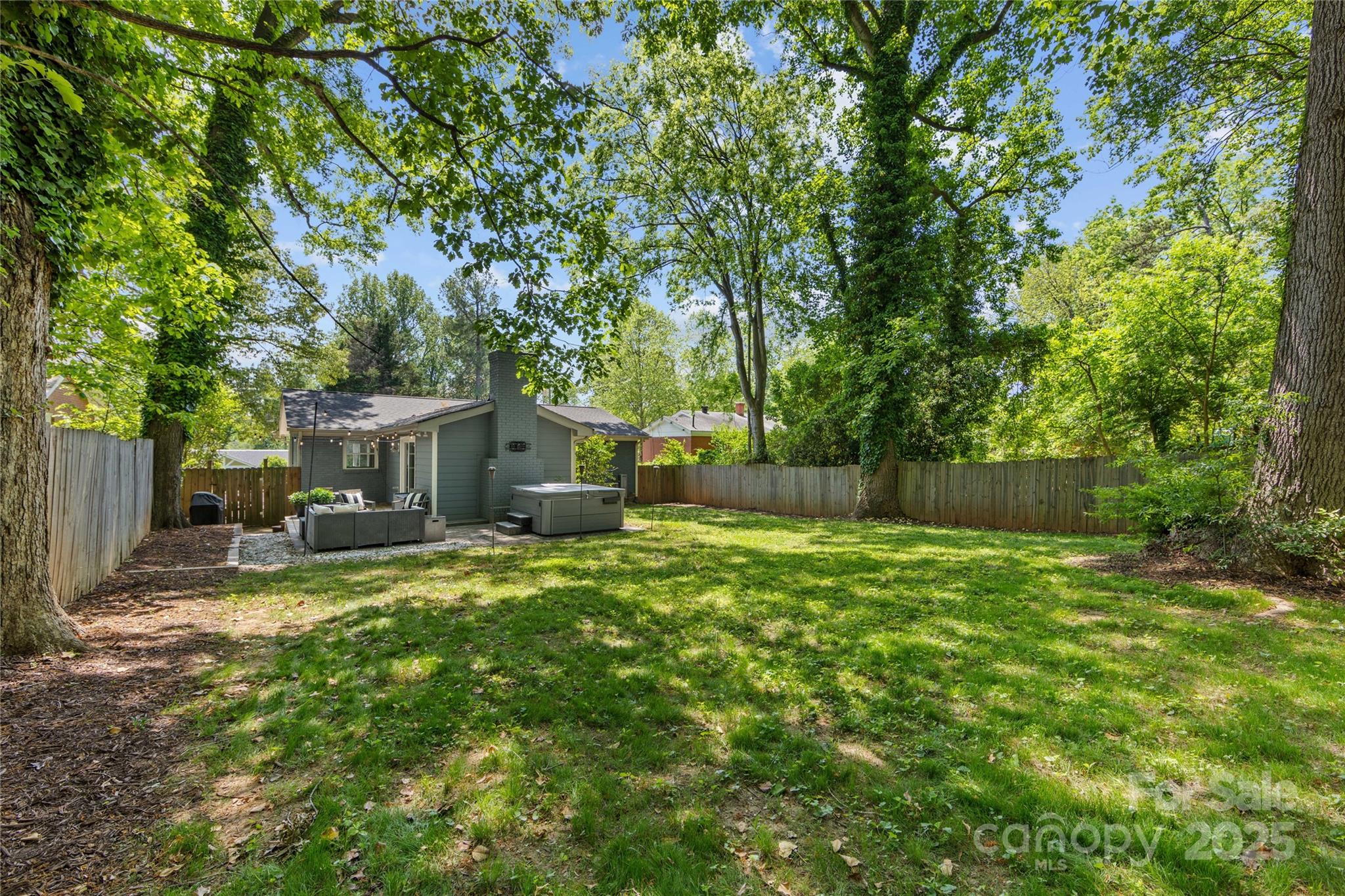 Country Club Heights - Residential