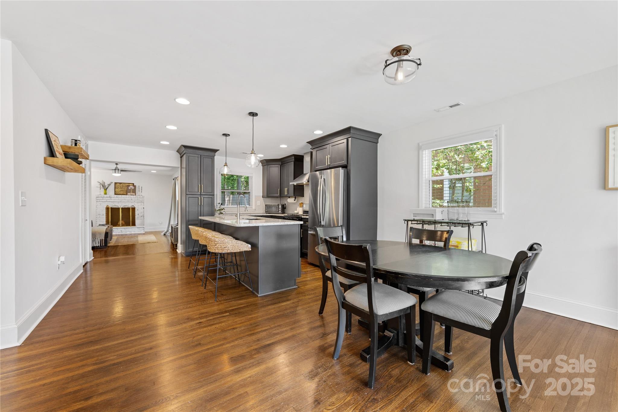 Country Club Heights - Residential