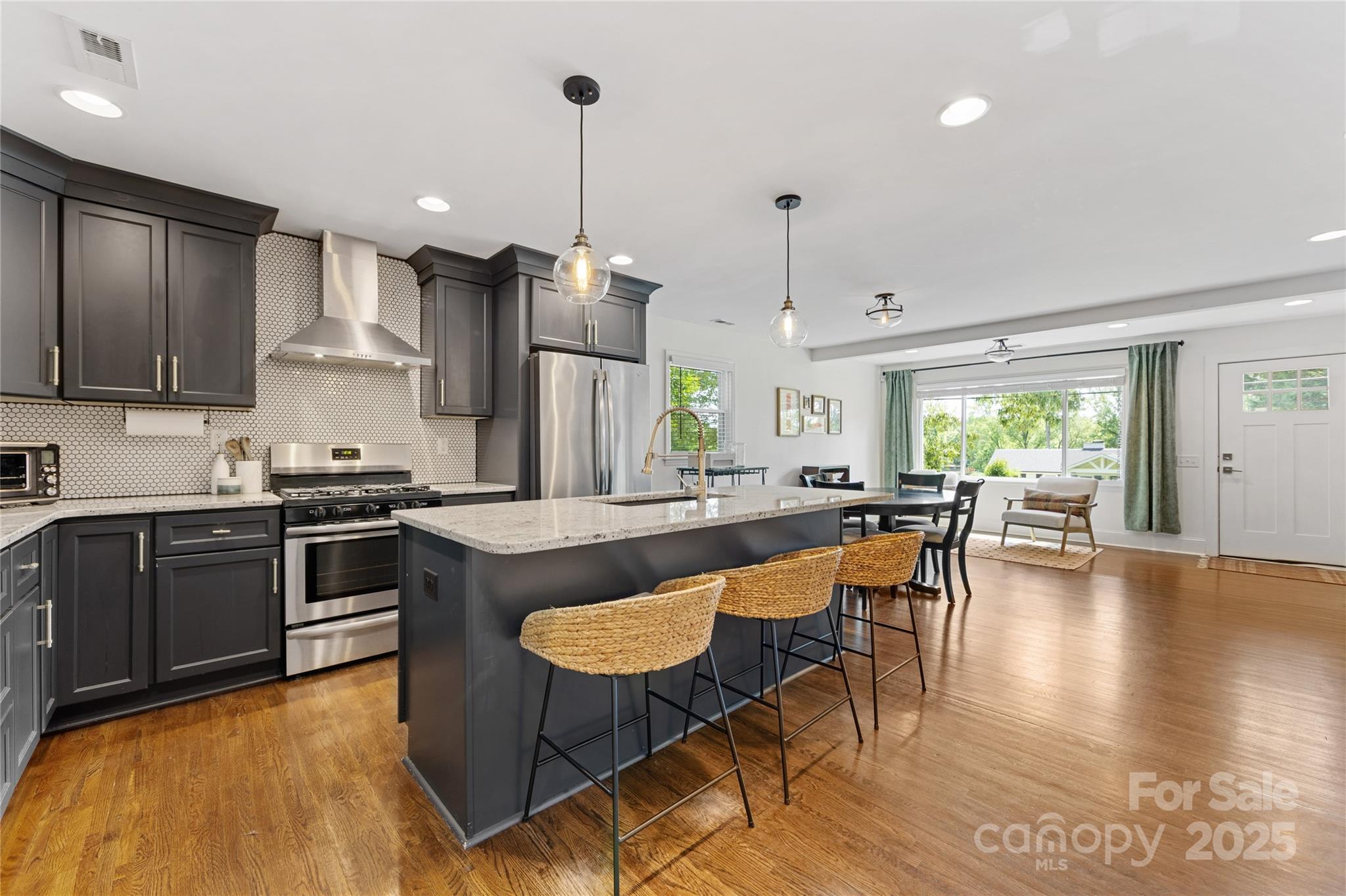 Country Club Heights - Residential