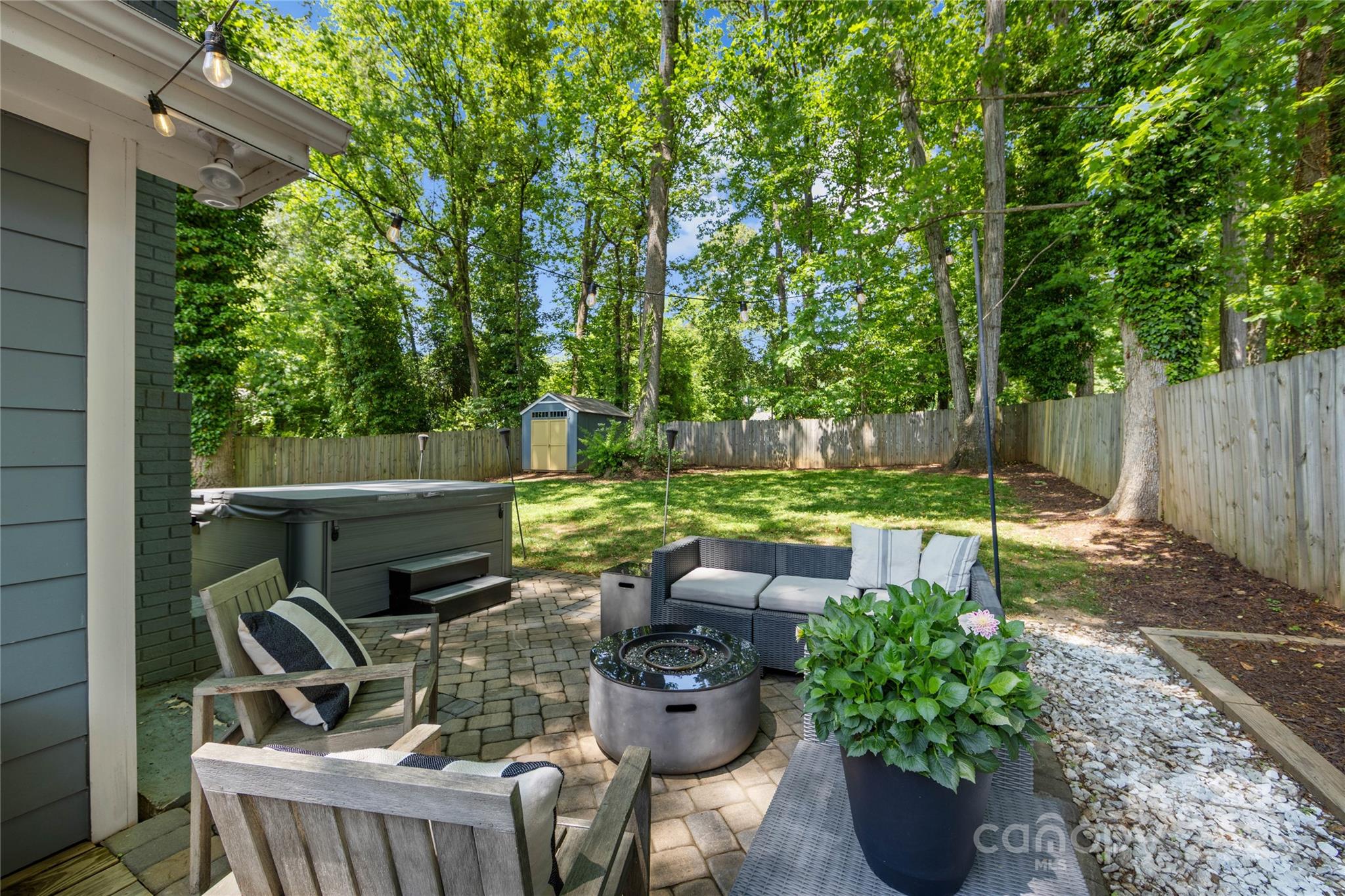 Country Club Heights - Residential