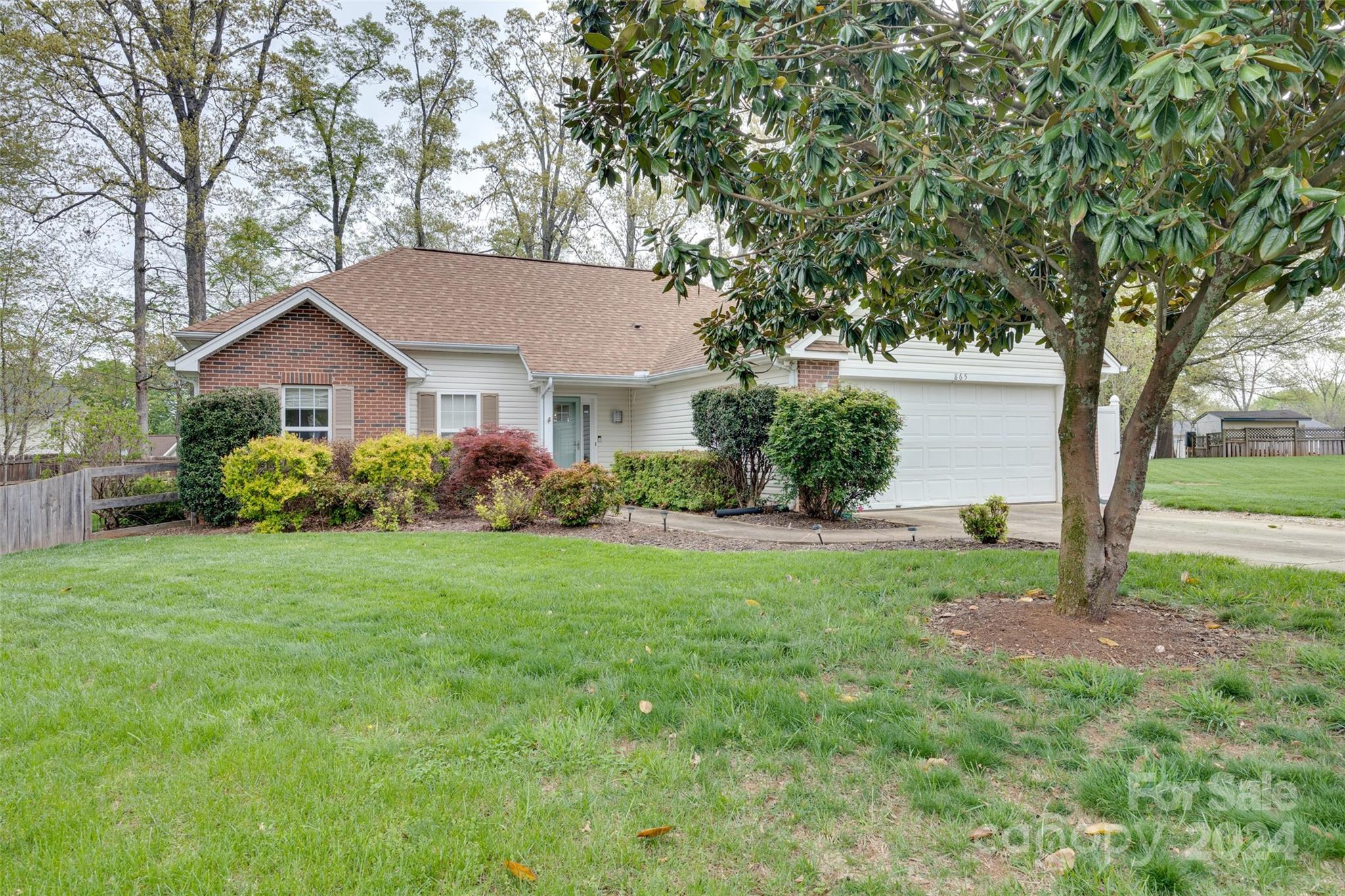 Jordans Pond - Residential