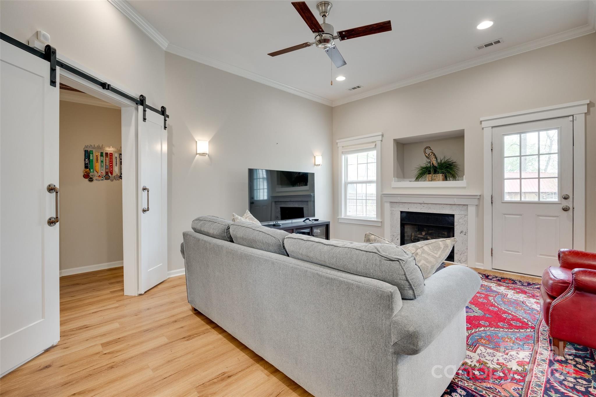 Jordans Pond - Residential