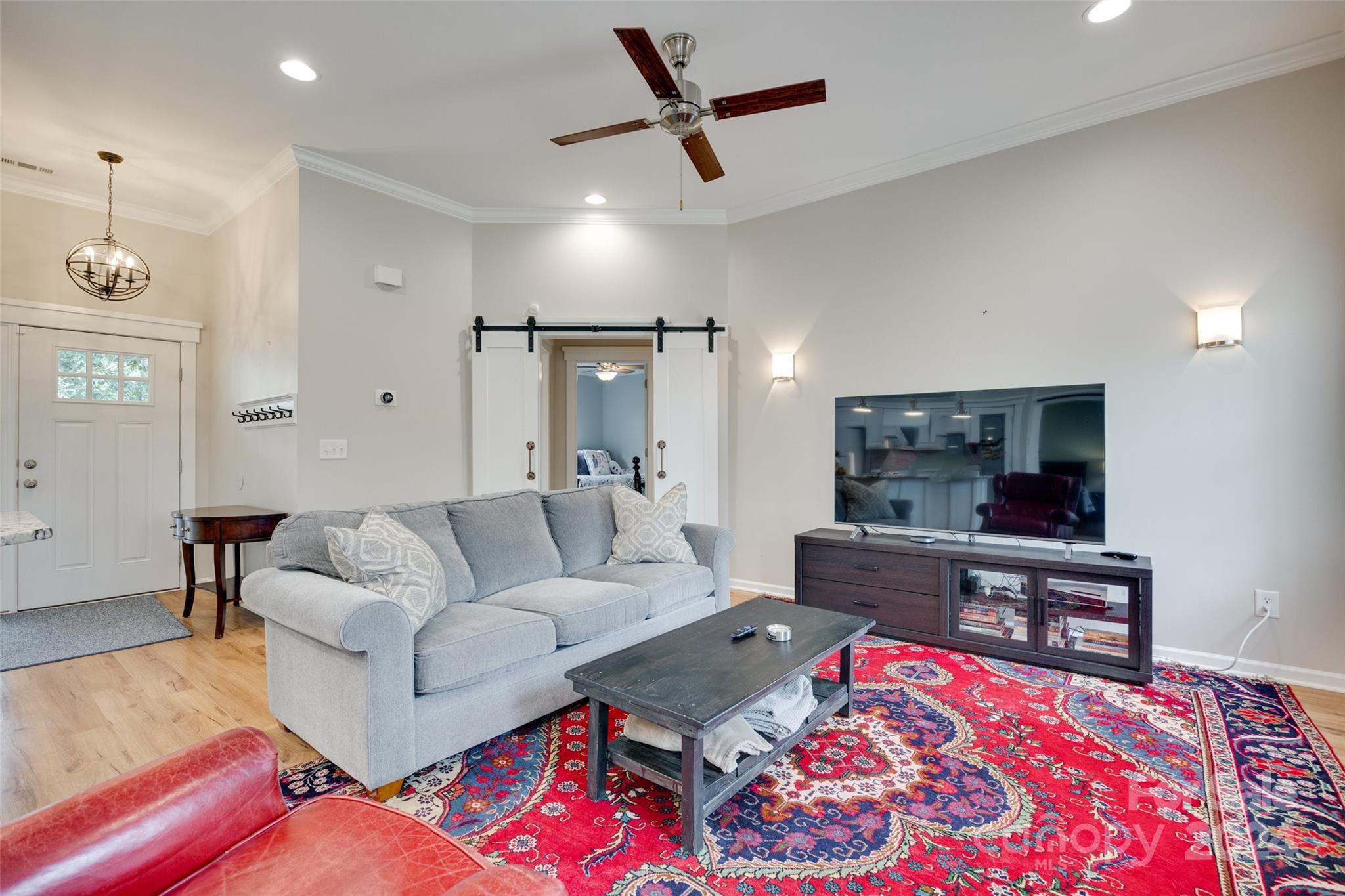 Jordans Pond - Residential