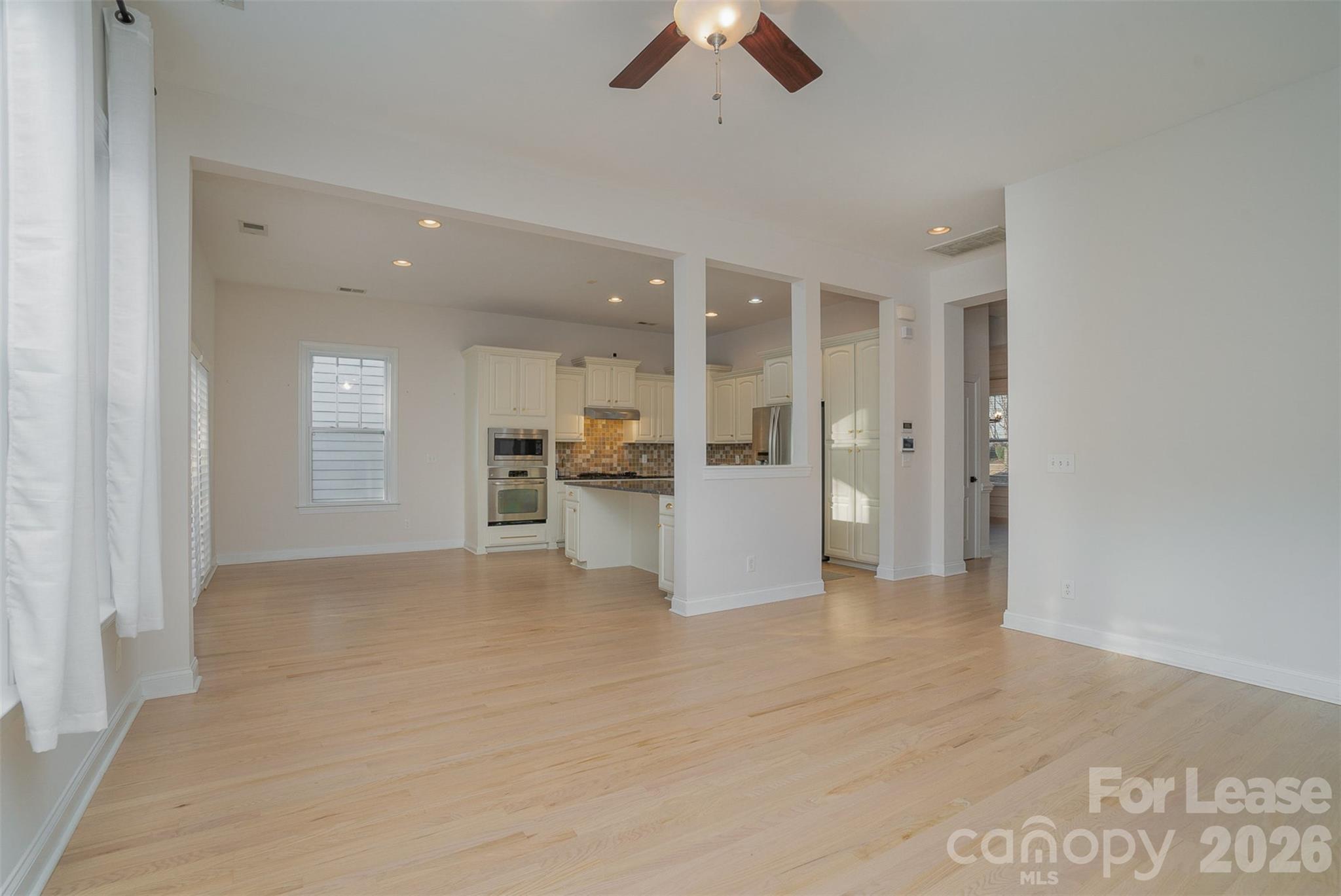 The Palisades - Residential Lease