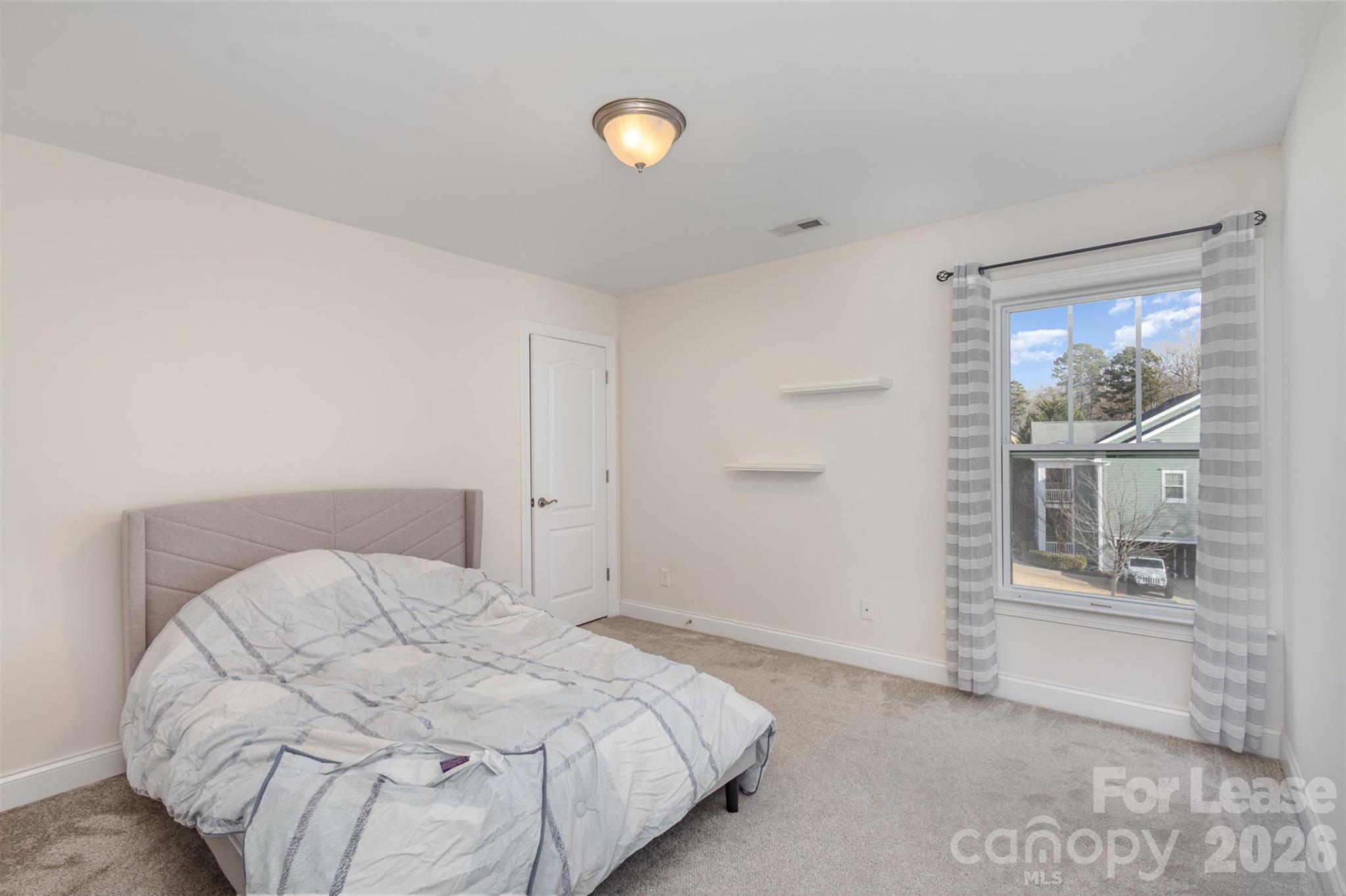 The Palisades - Residential Lease