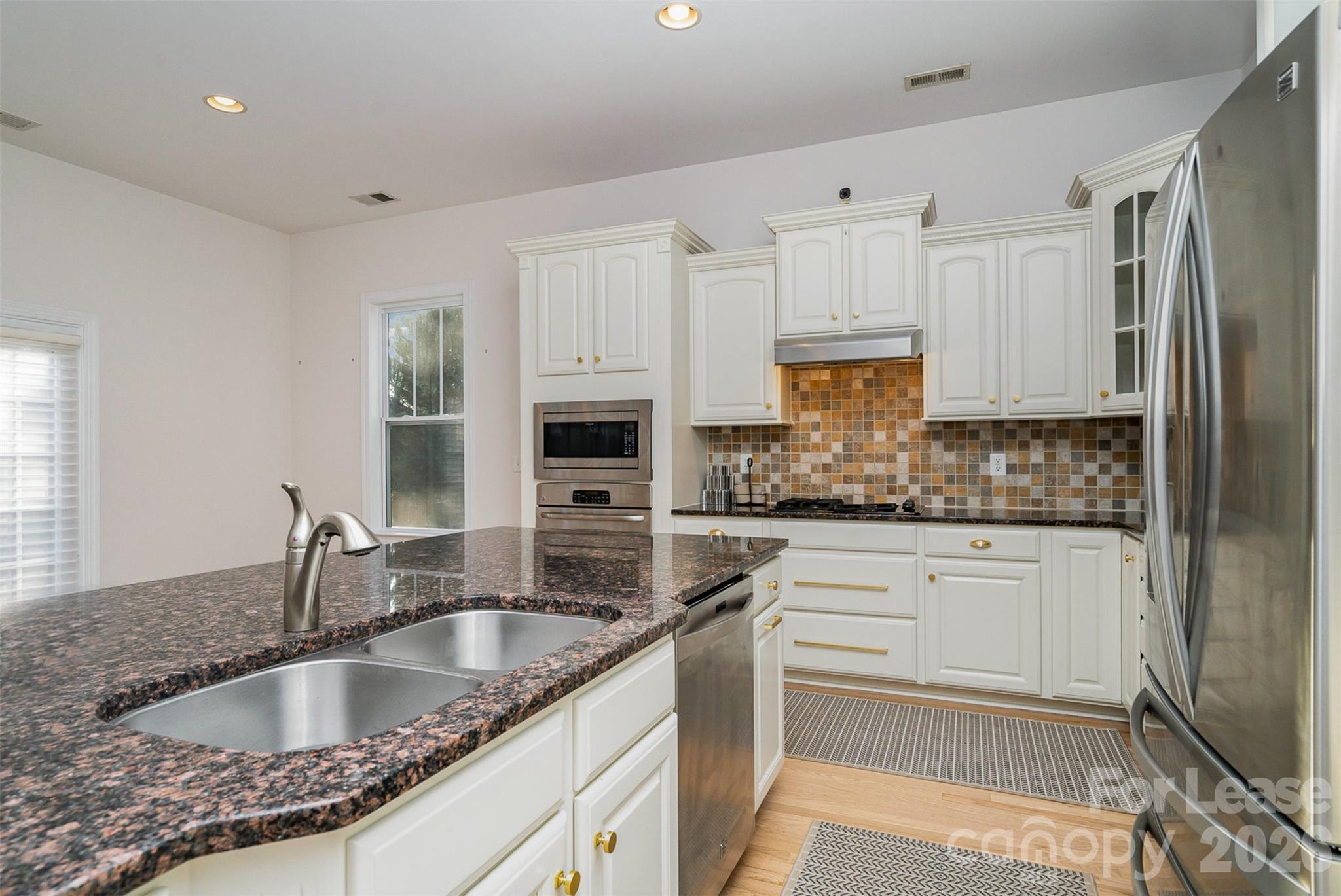 The Palisades - Residential Lease