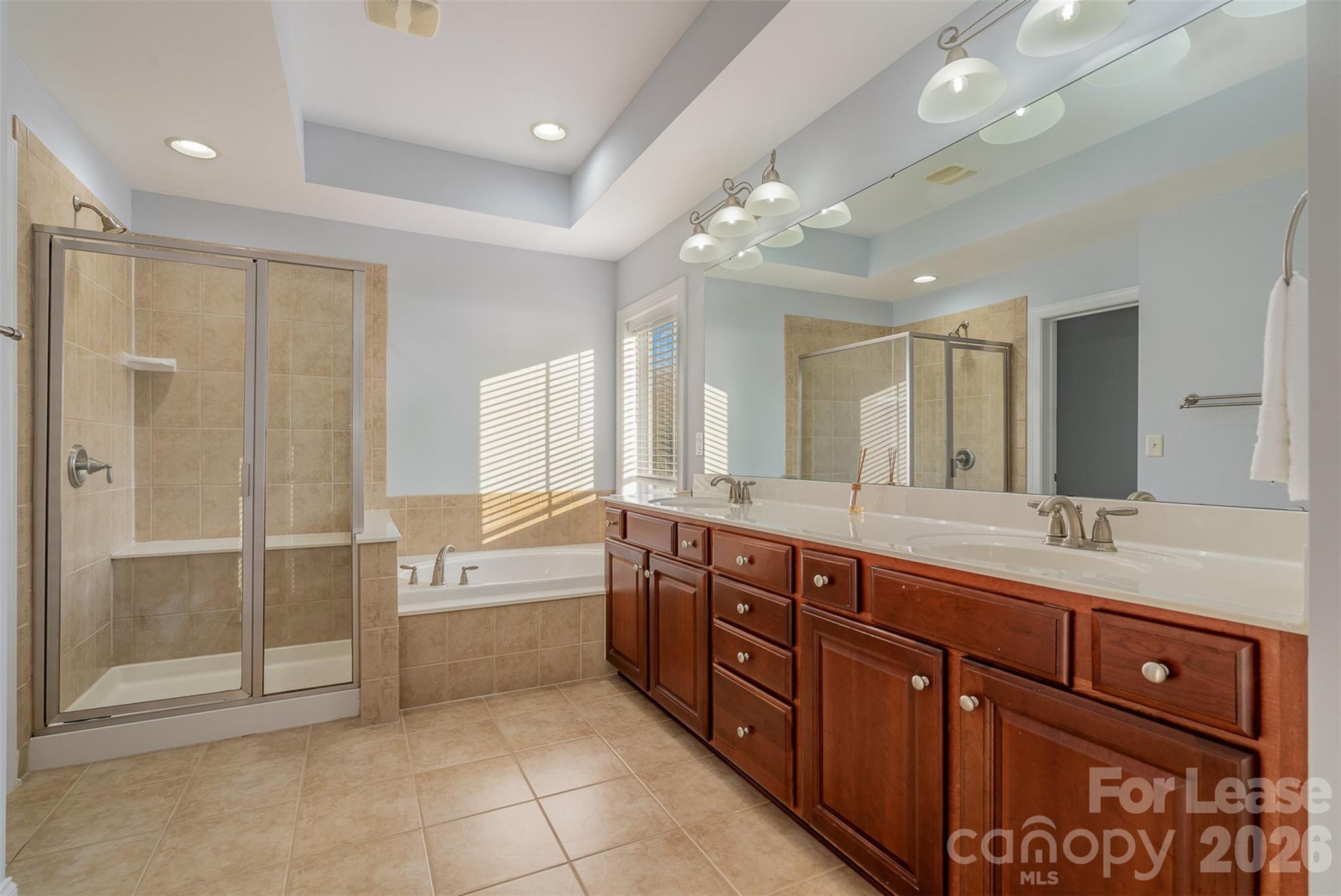 The Palisades - Residential Lease