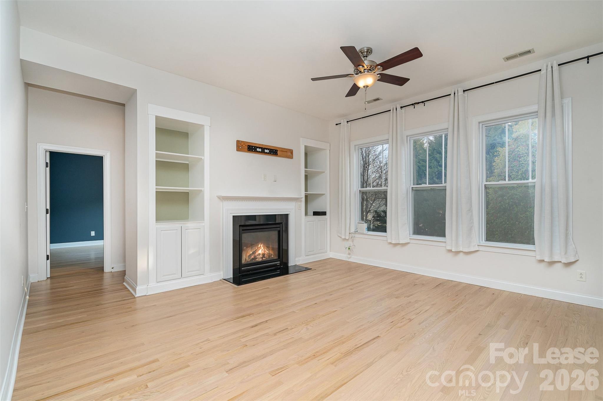 The Palisades - Residential Lease