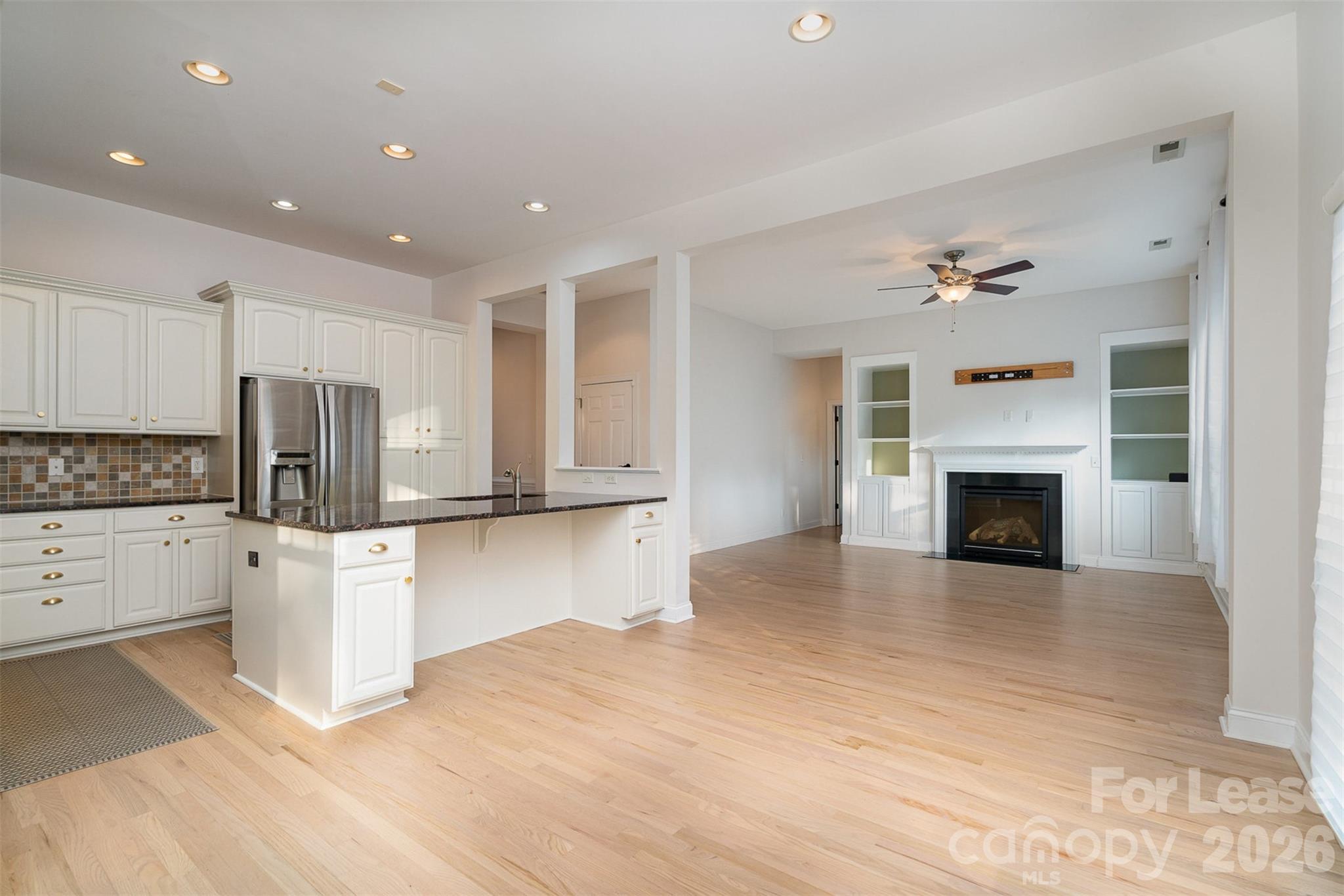 The Palisades - Residential Lease