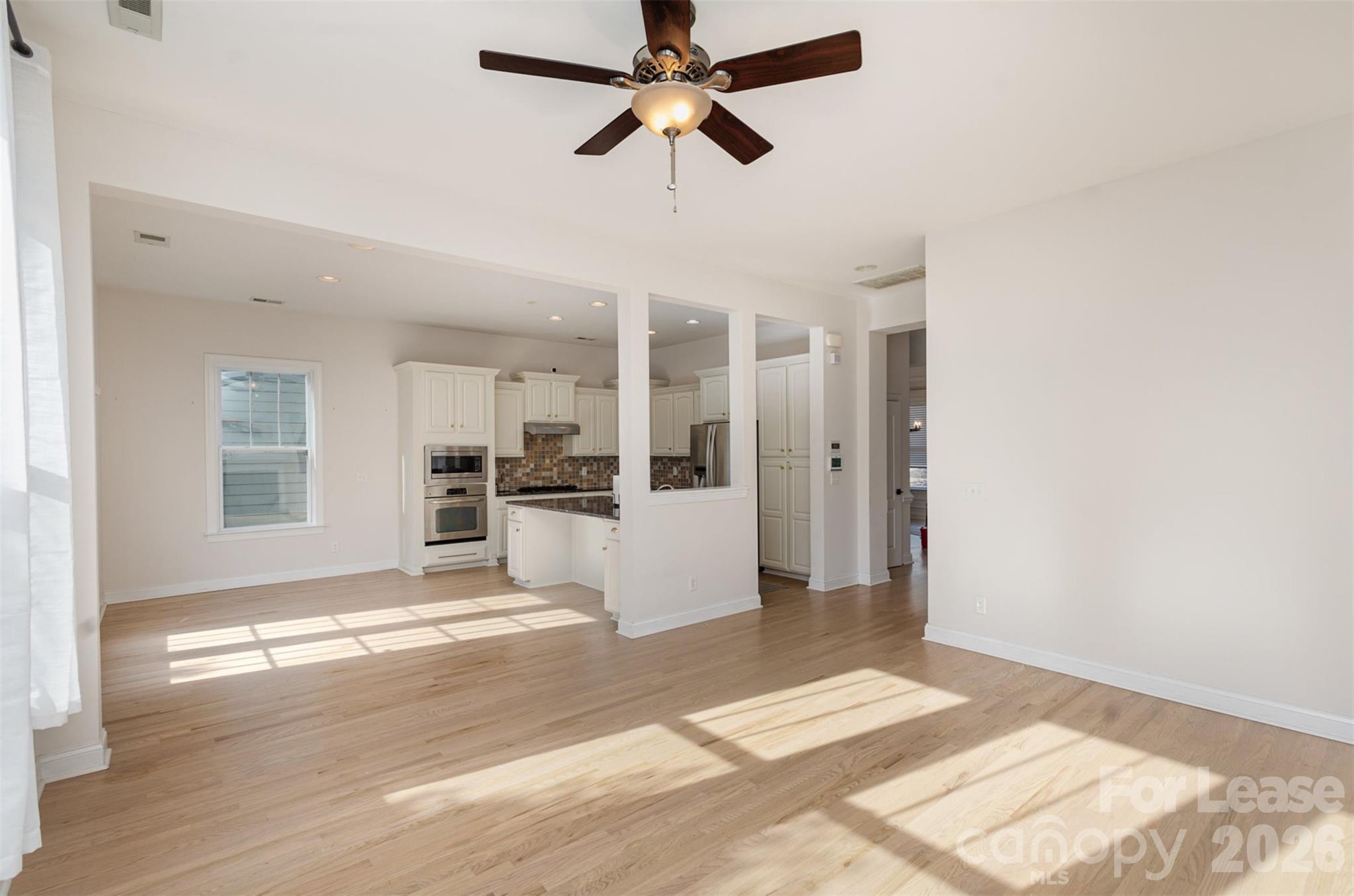 The Palisades - Residential Lease