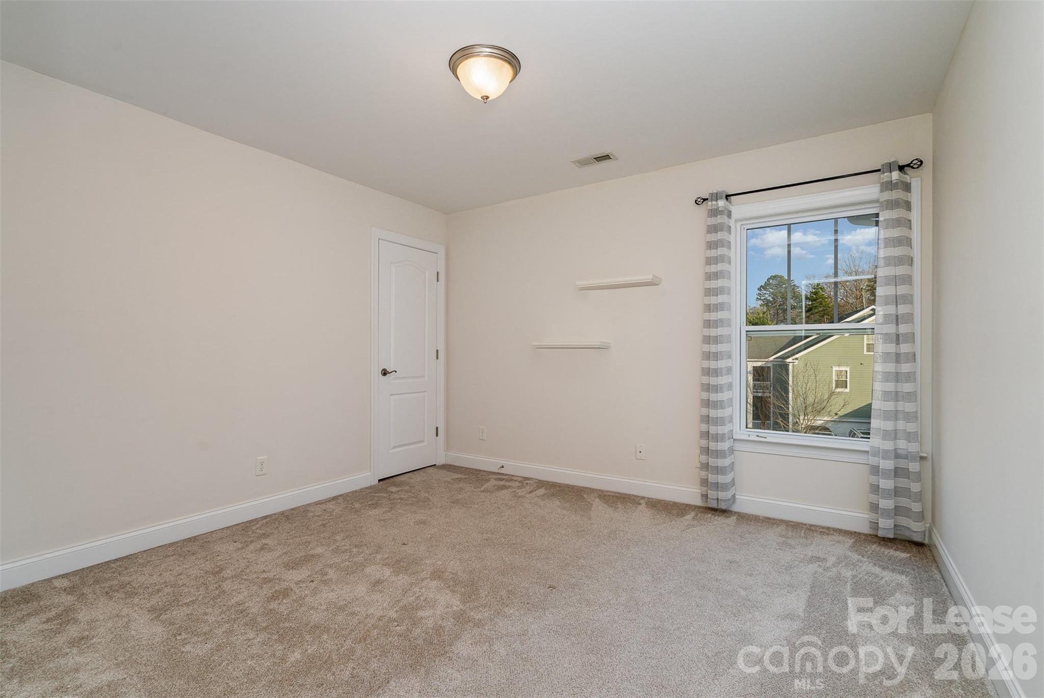 The Palisades - Residential Lease