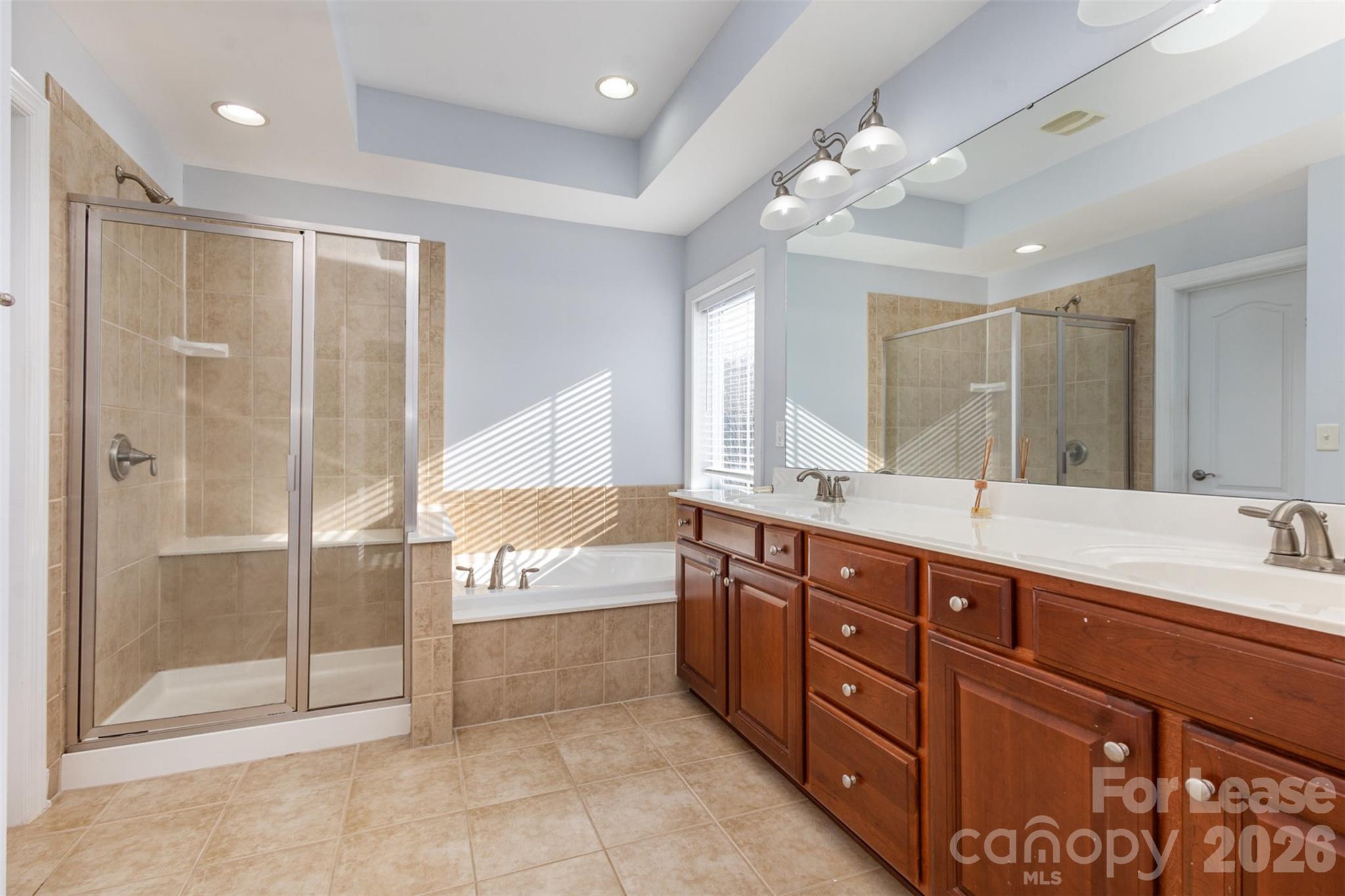 The Palisades - Residential Lease