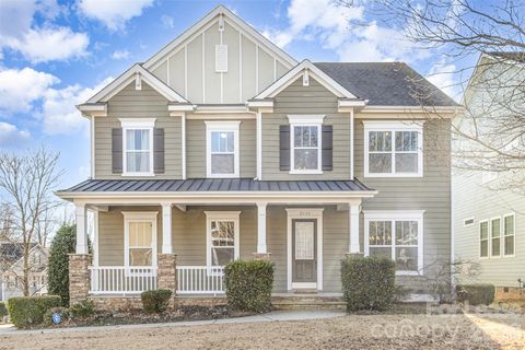 Photo of 8544 Sagekirk Court, Charlotte, NC 28278 (MLS # 4353055)