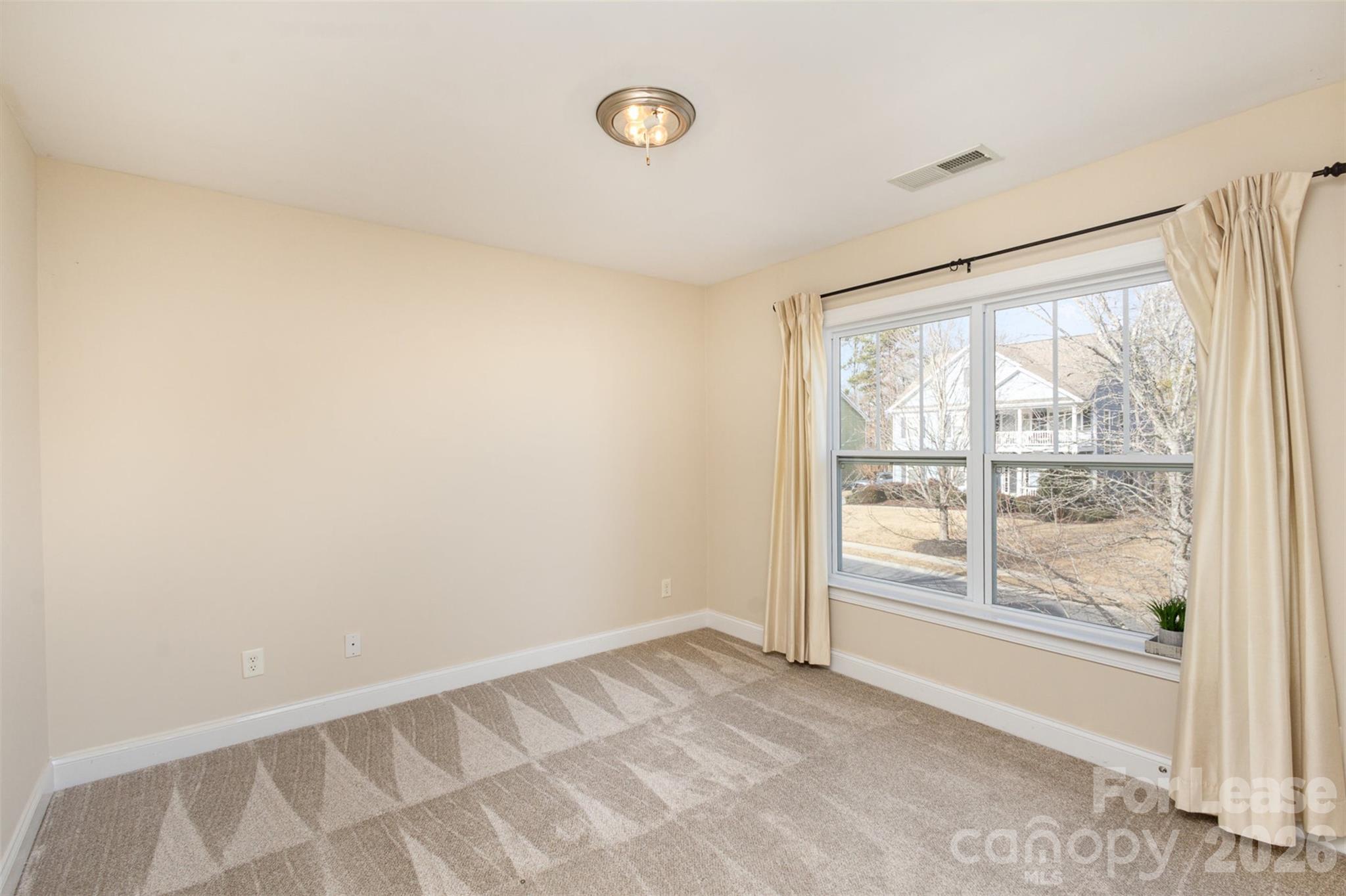 The Palisades - Residential Lease