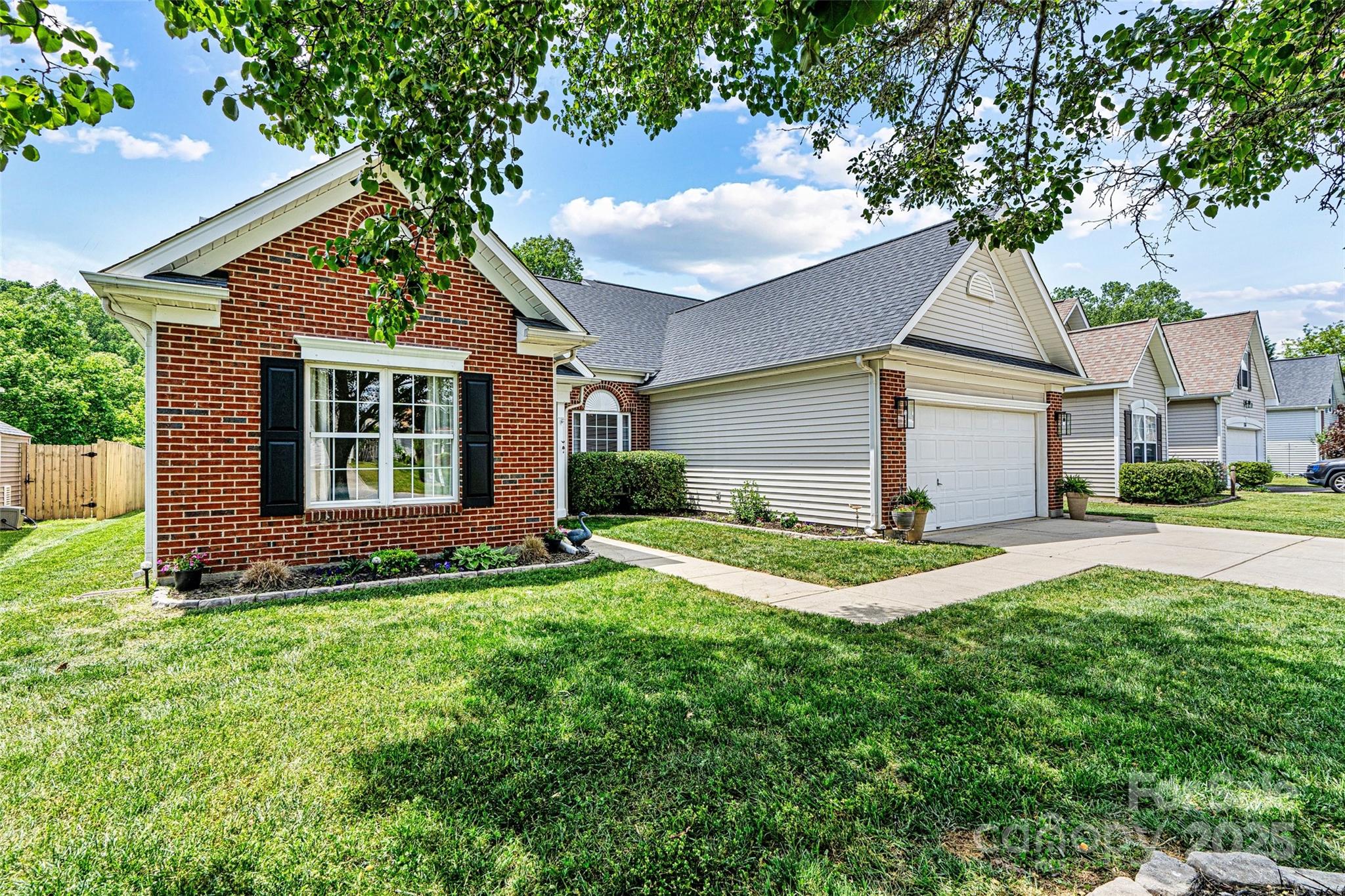 Curtis Pond - Residential
