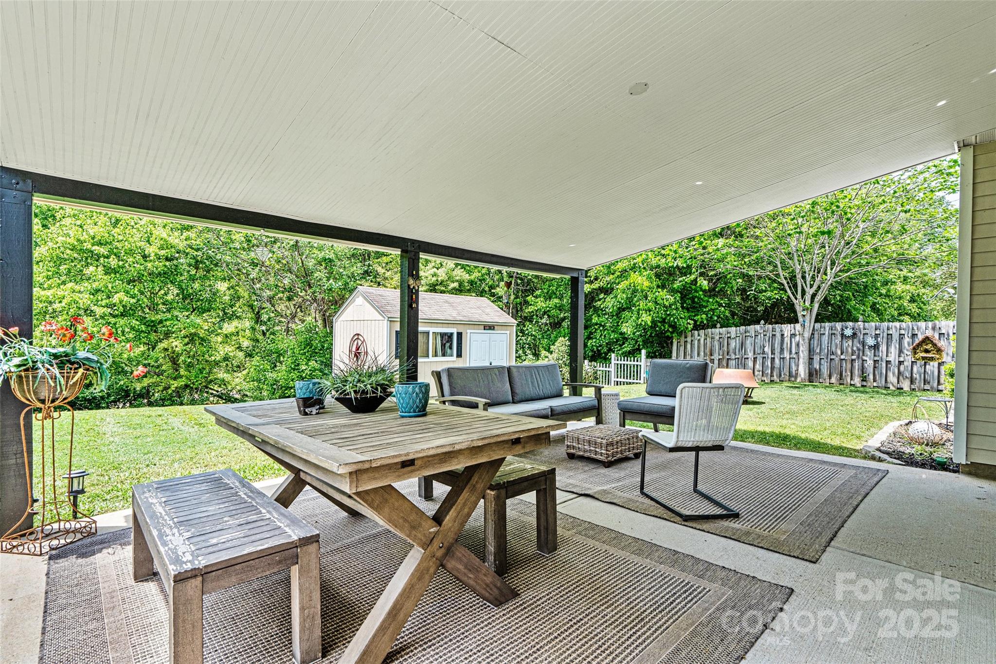 Curtis Pond - Residential