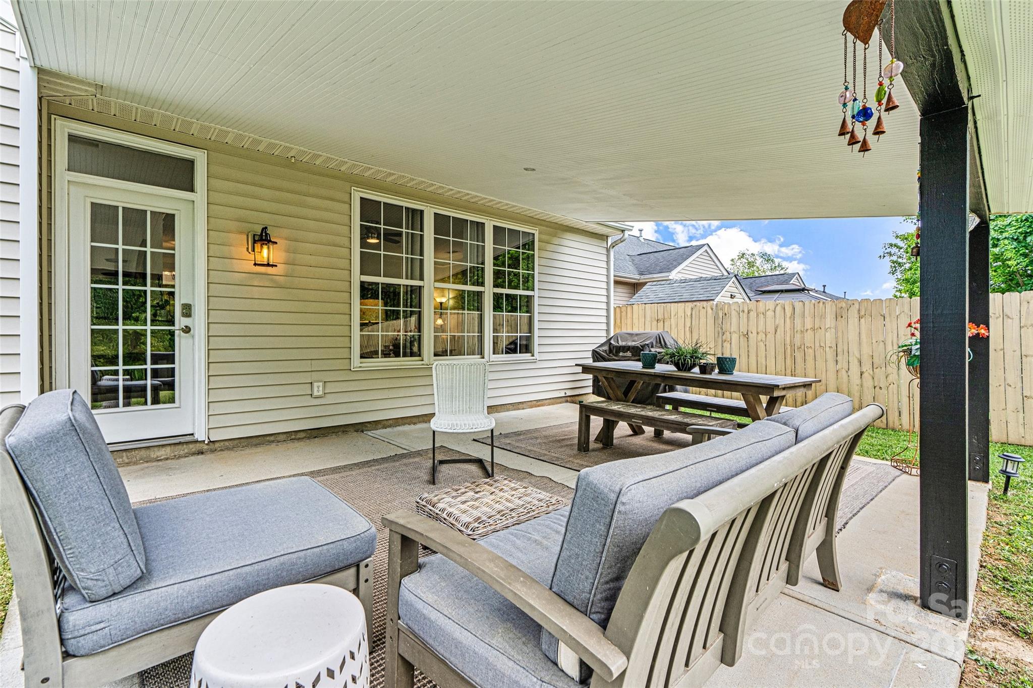 Curtis Pond - Residential