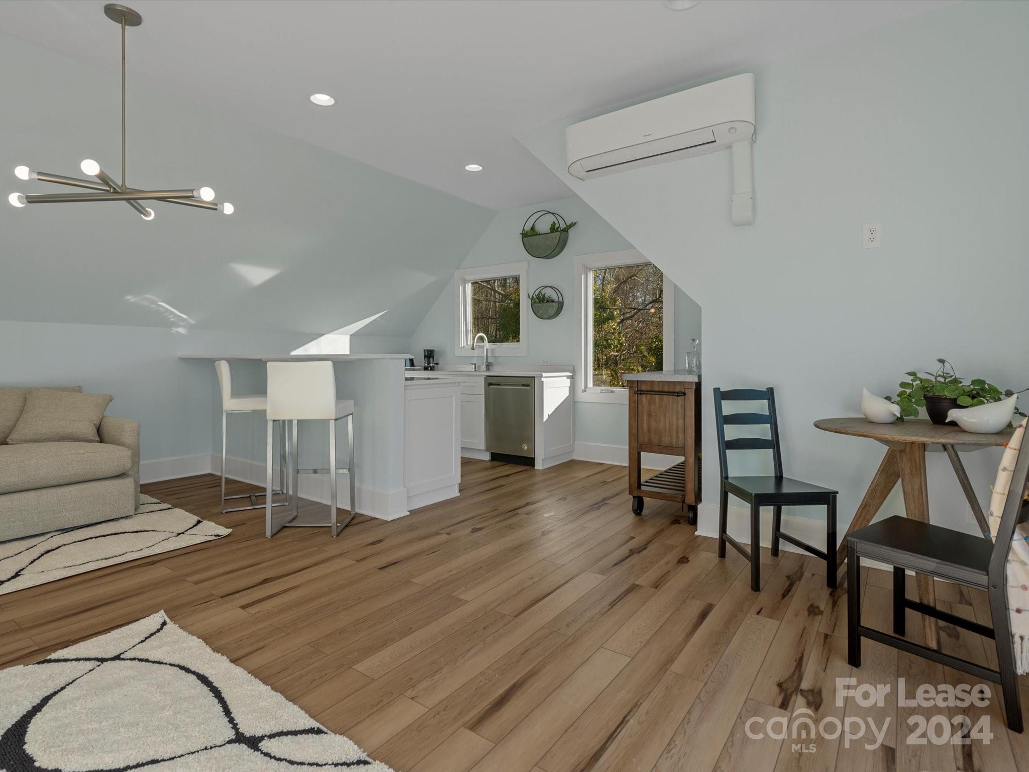 Lake Wylie - Residential Lease