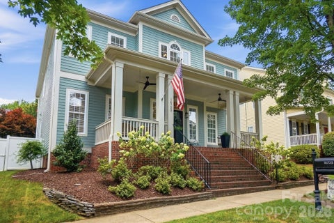 Photo of 16723 Spruell Street, Huntersville, NC 28078 (MLS # 4400286)