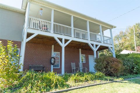 A home in Lenoir