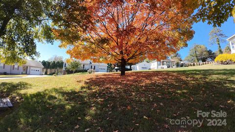 A home in Lenoir