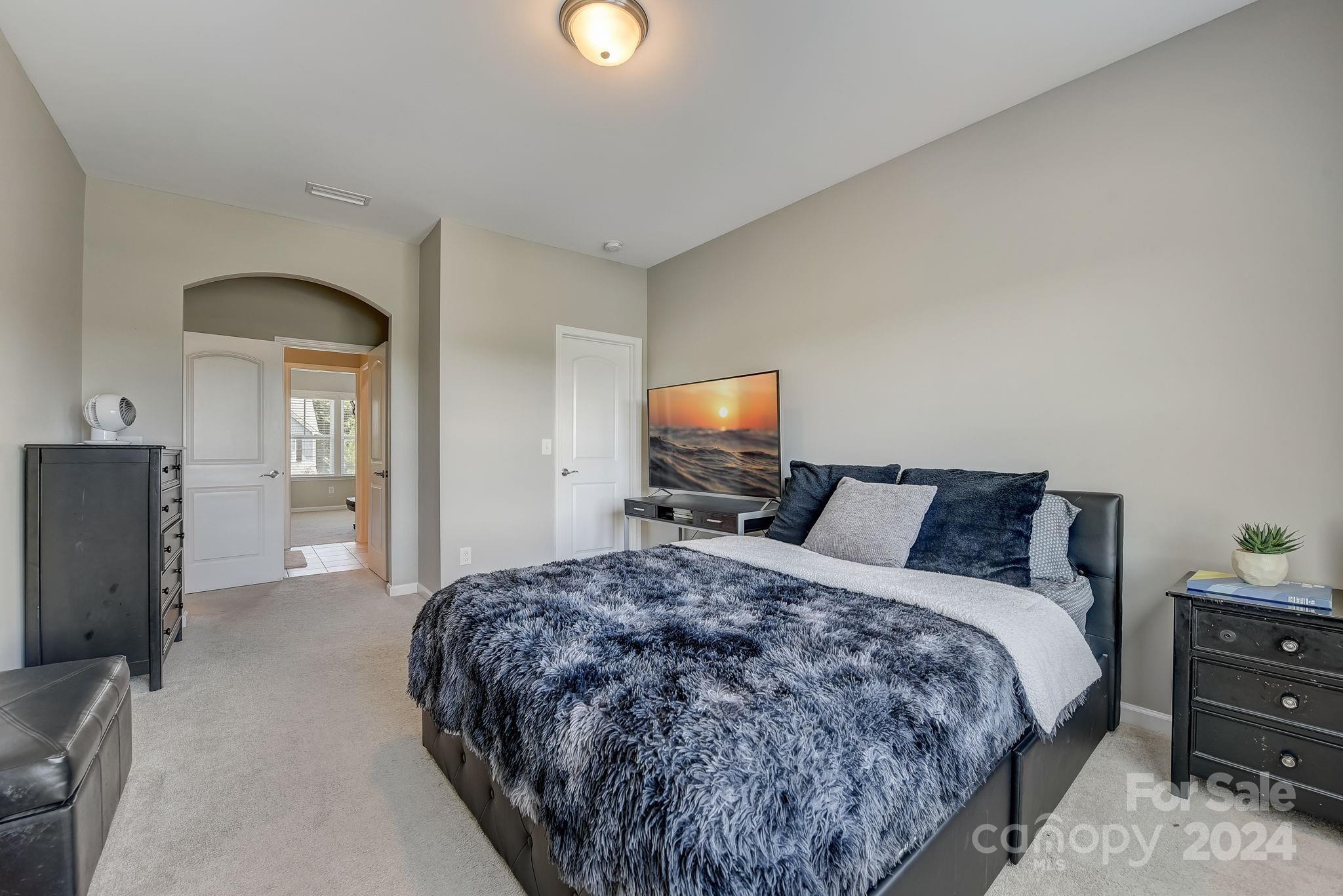 Lake Ridge - Residential